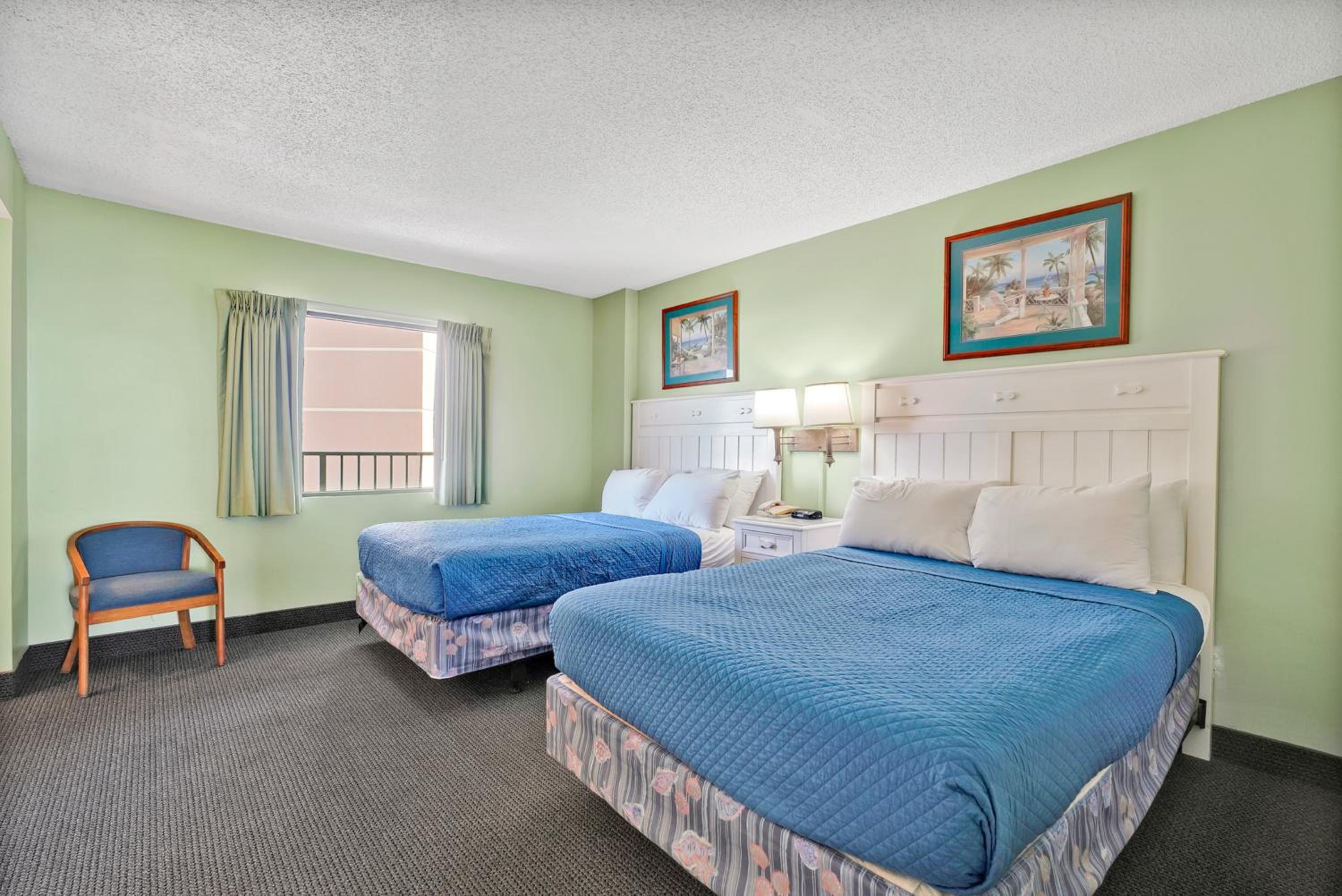 Two-Bedroom Suite photo 1