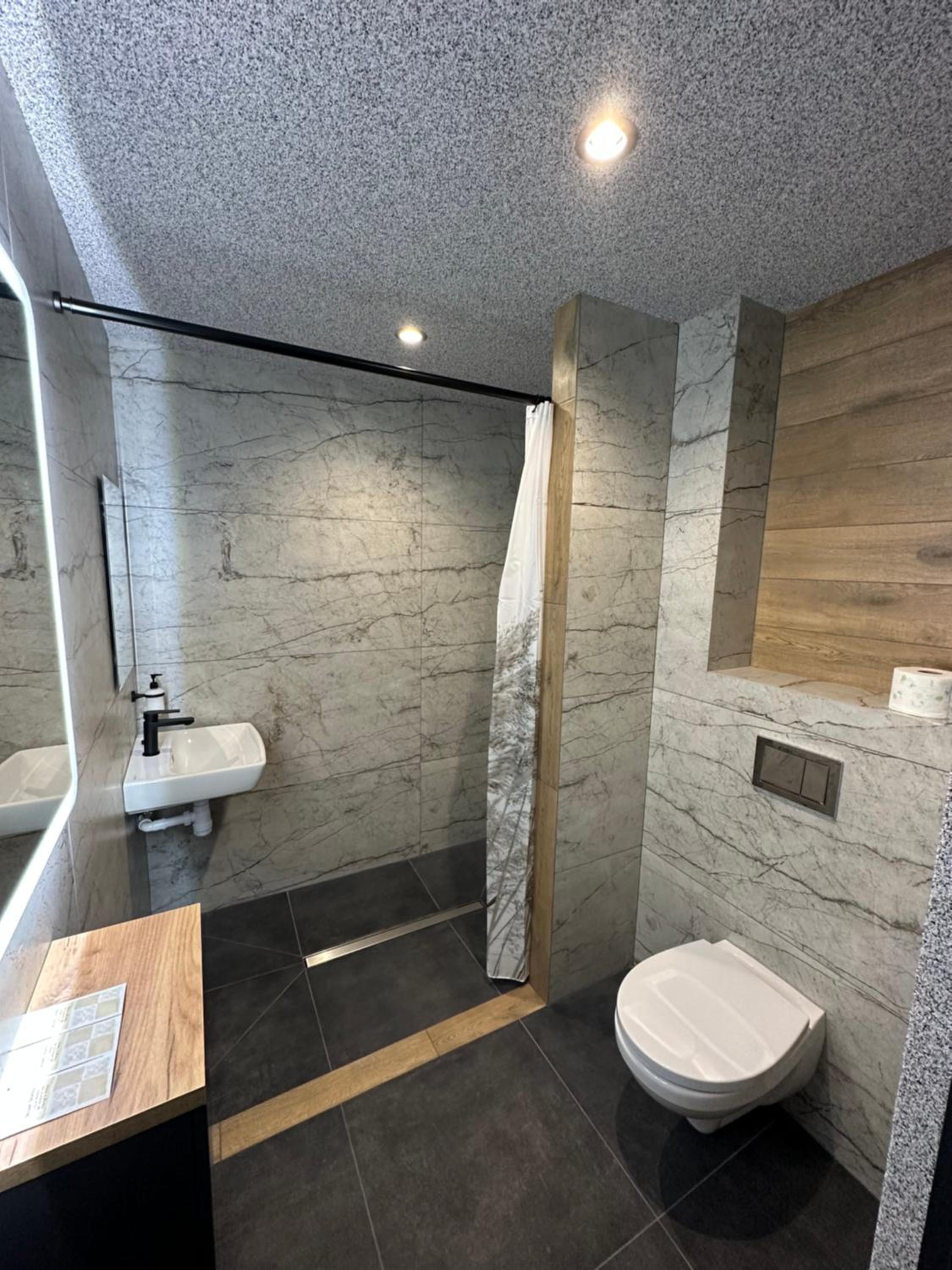 Classic Triple Room - Photo 2