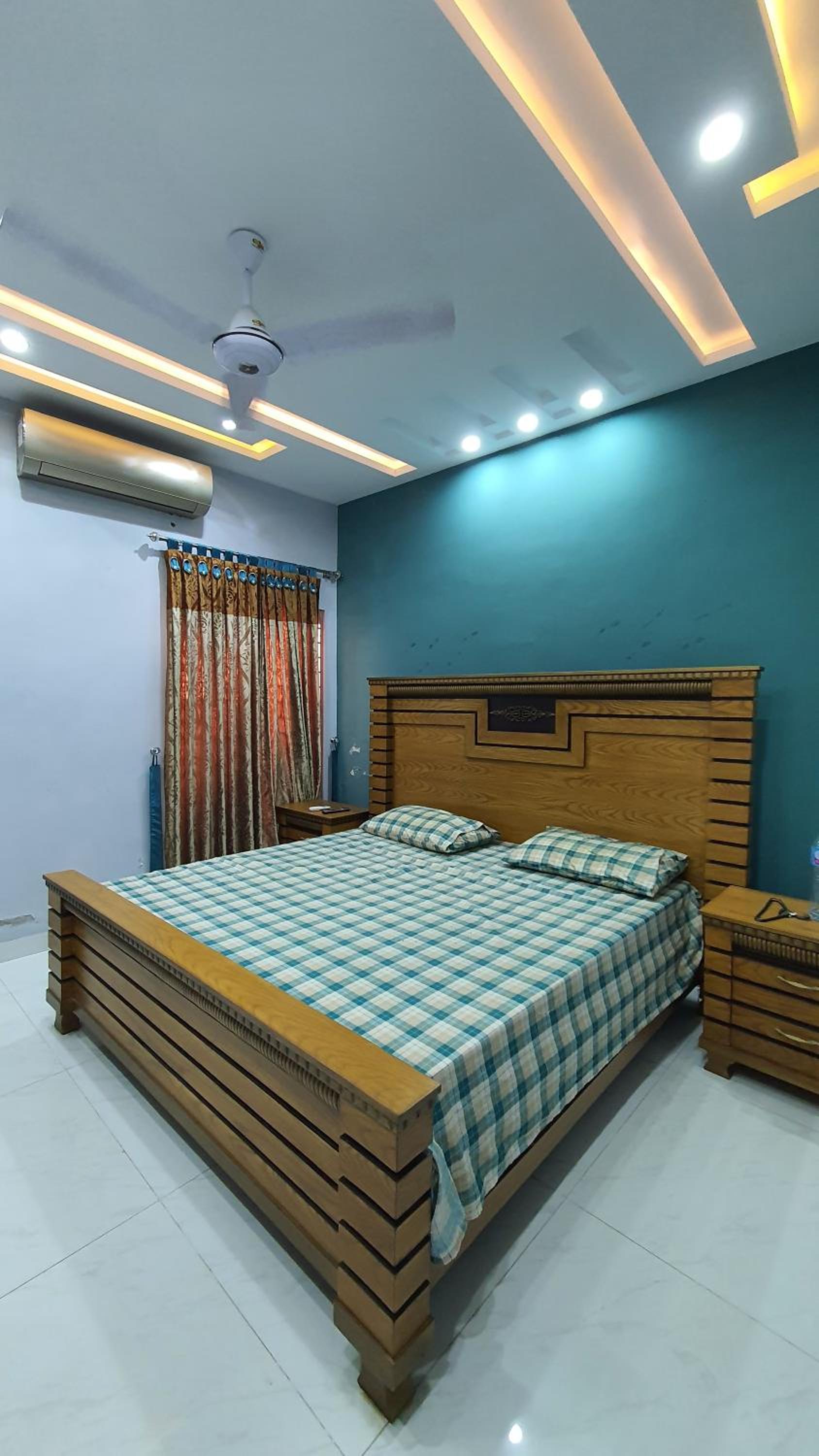 Two-Bedroom House photo 3