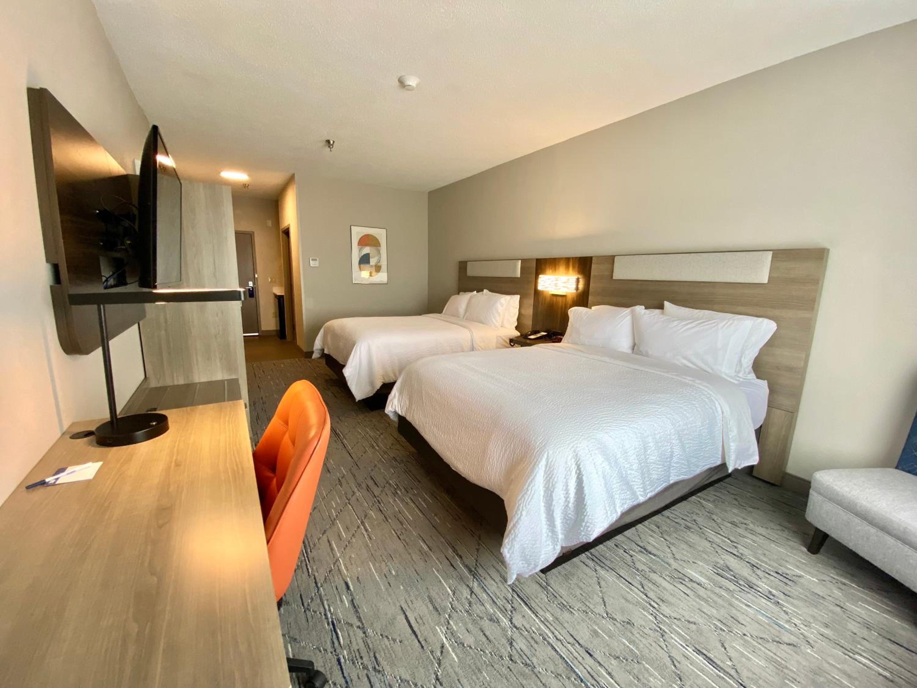 Standard Queen Room with Two Queen Beds and Bath/Shower - Photo 1