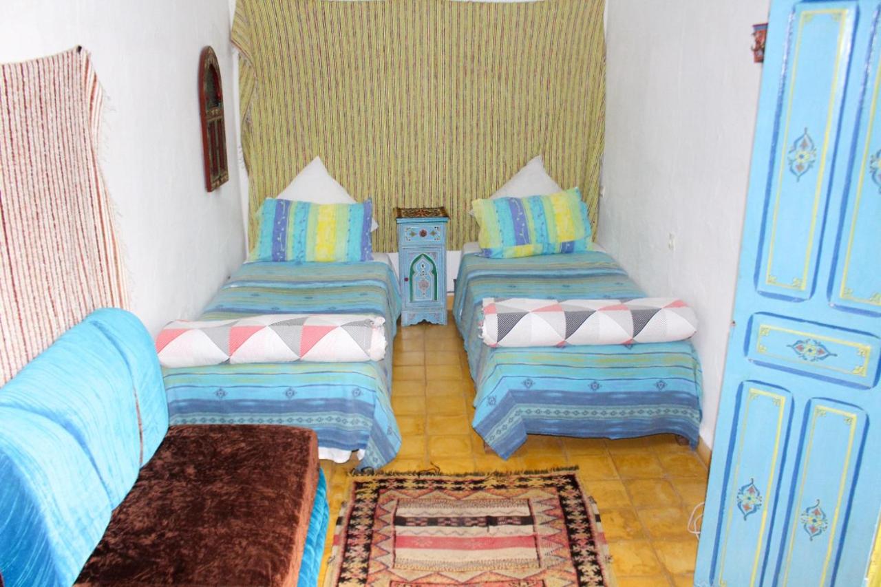 Apartment with Terrace - Photo 4