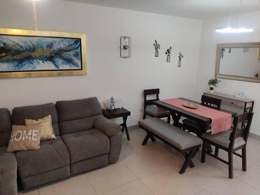 Three-Bedroom House photo 2