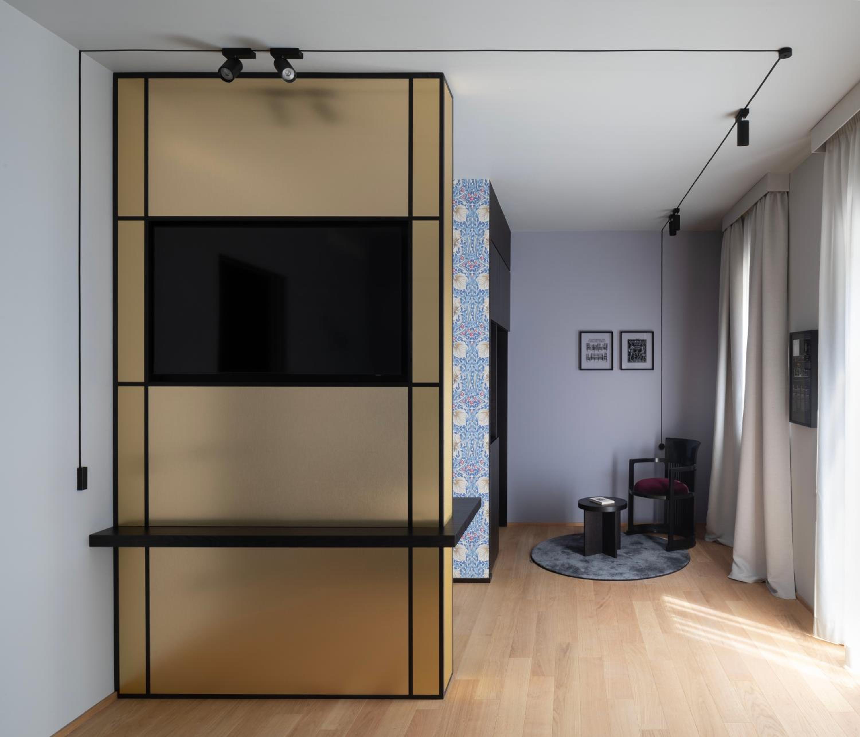 Double Room with Patio - Photo 14