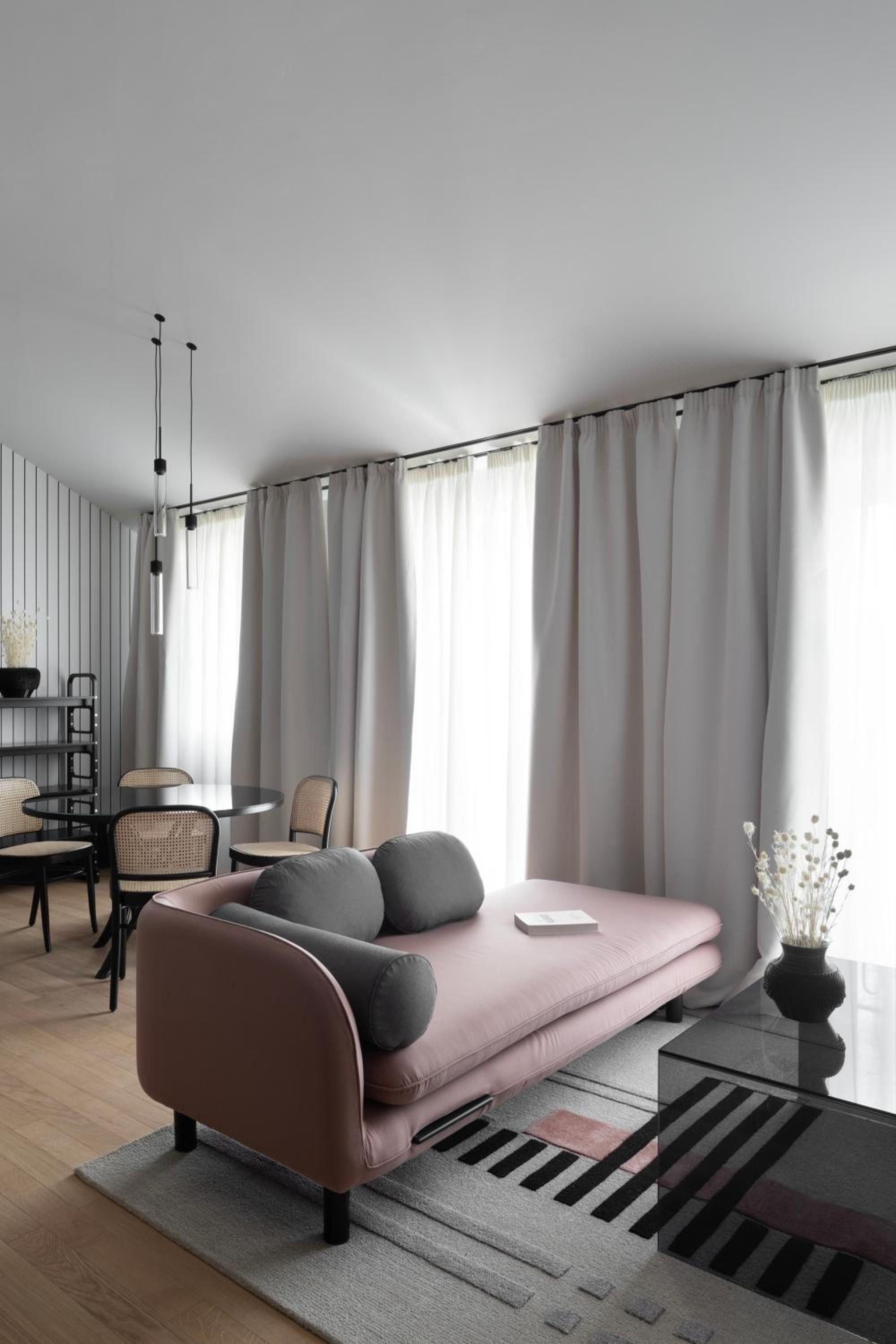 Apartment with Garden View - Photo 6