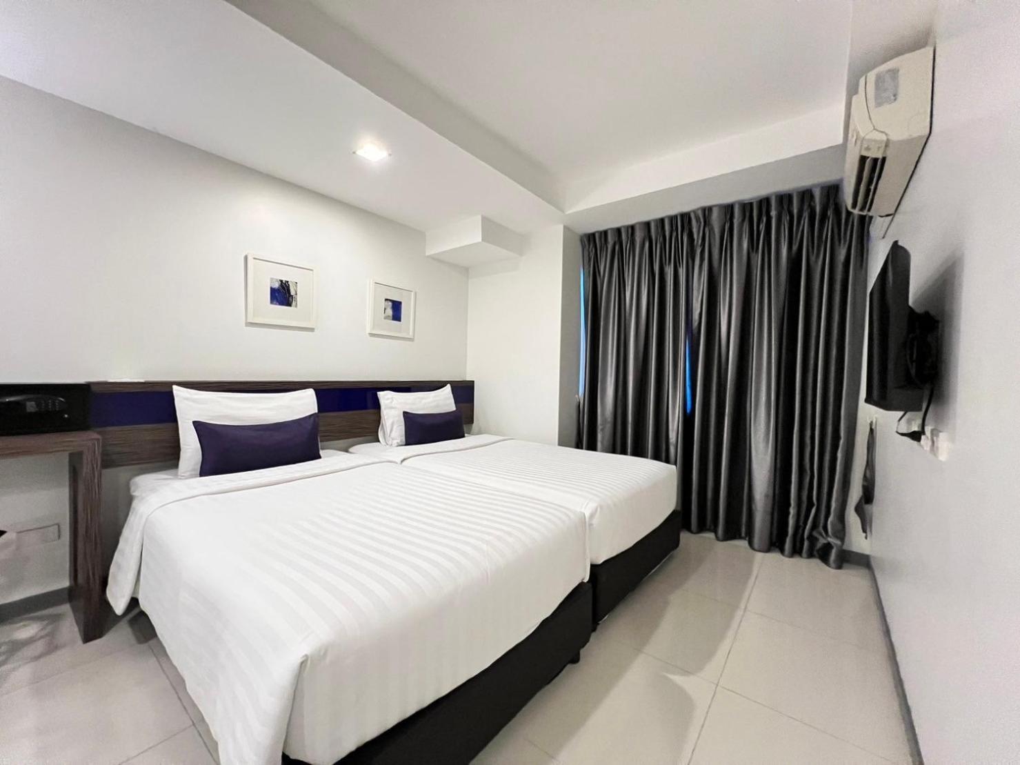 Superior Twin Room photo 3
