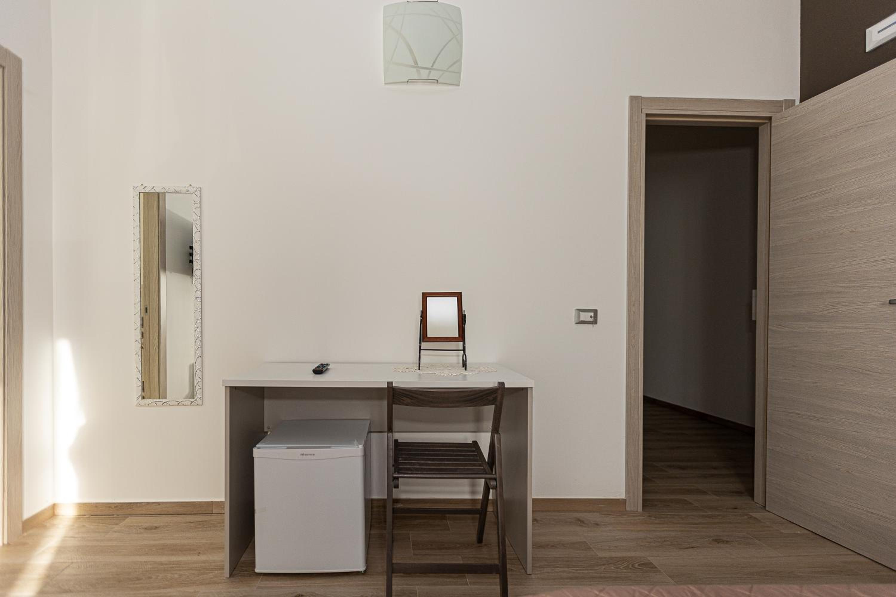 Double Room with Private Bathroom photo 3