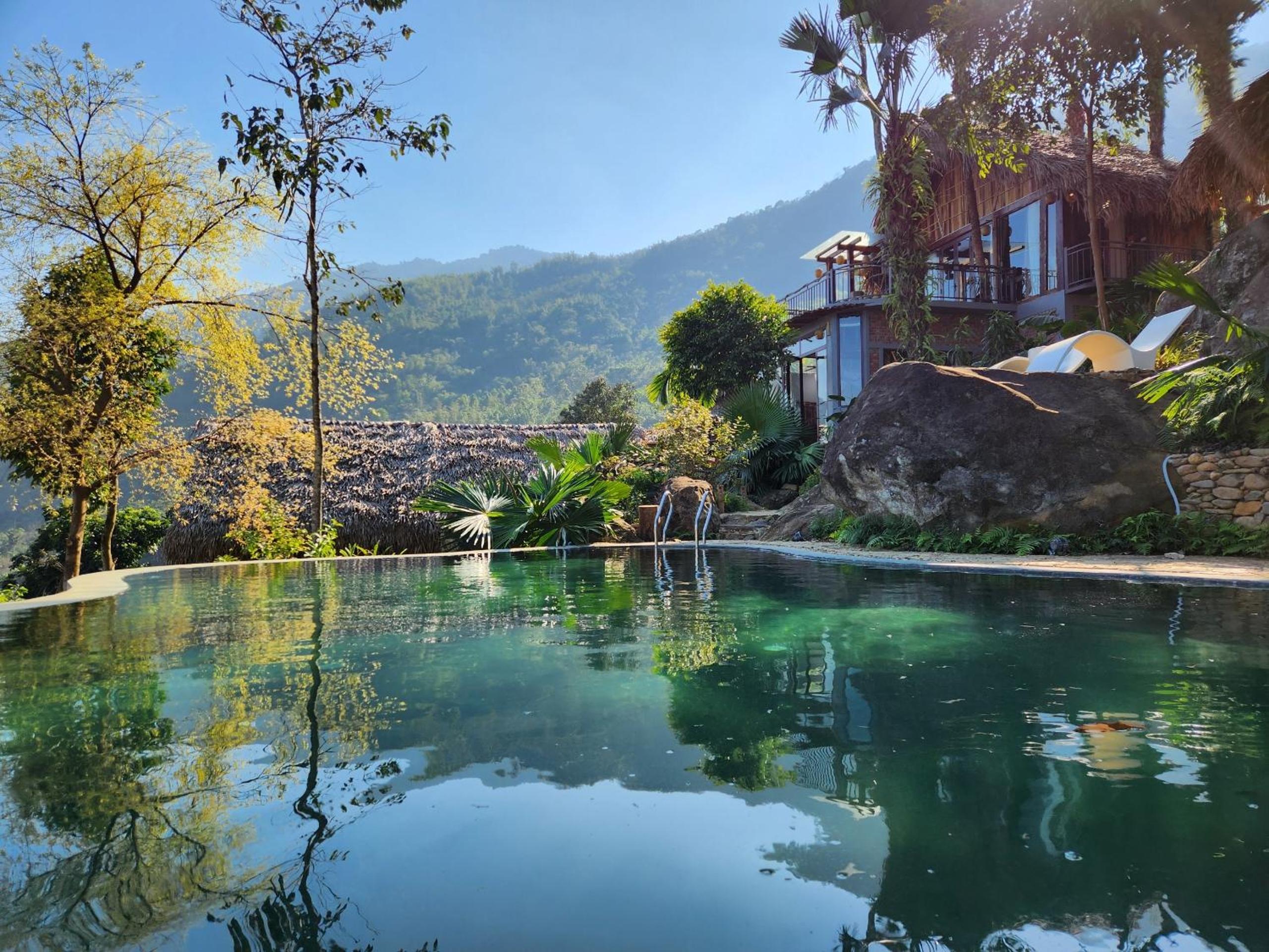 King Room with Pool View