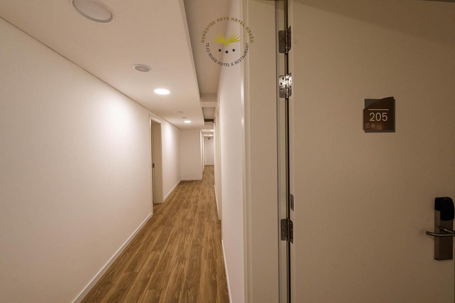 Standard Single Room photo 3