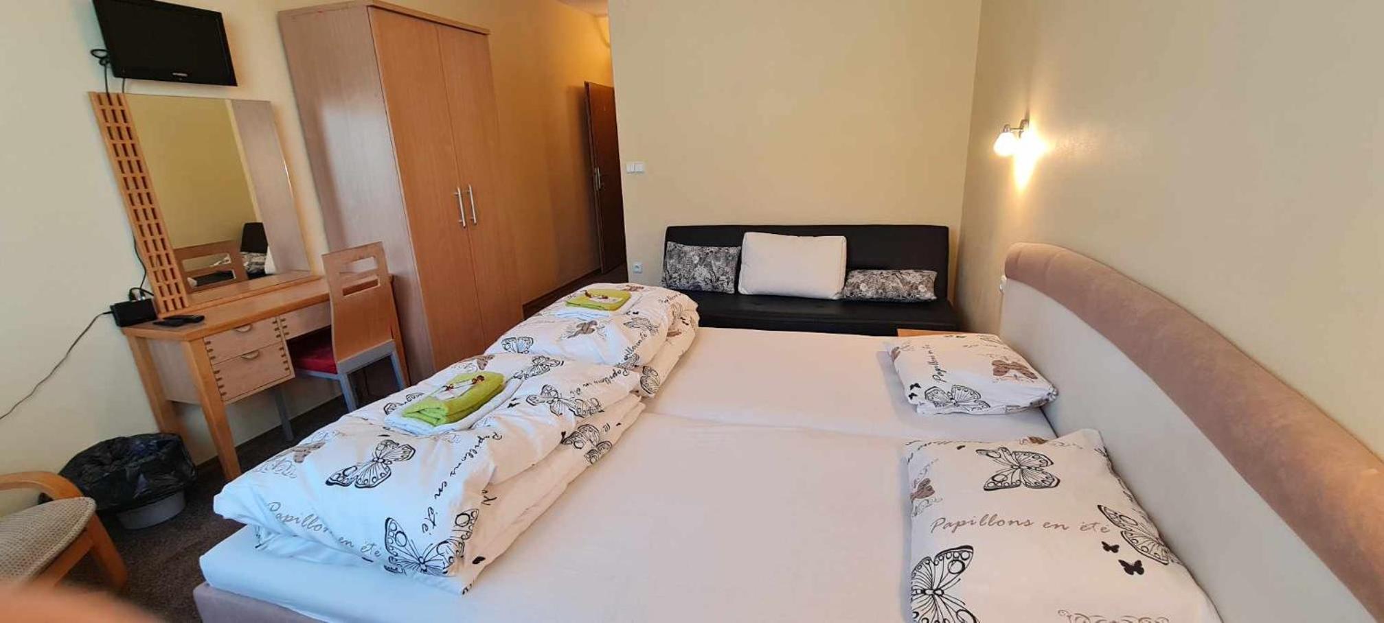 Standard Double Room photo 2