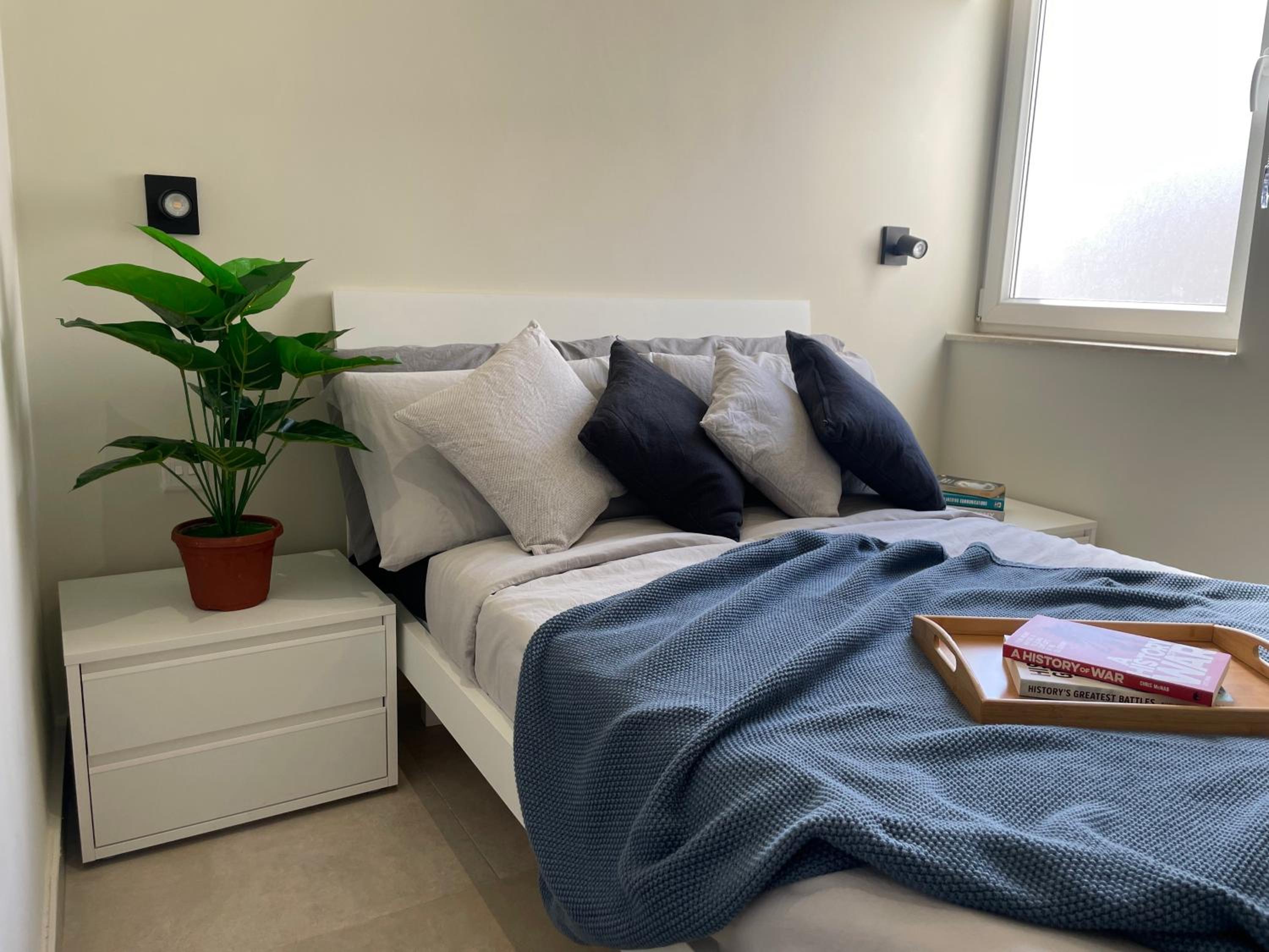 One-Bedroom Apartment with Sea View and Terrace