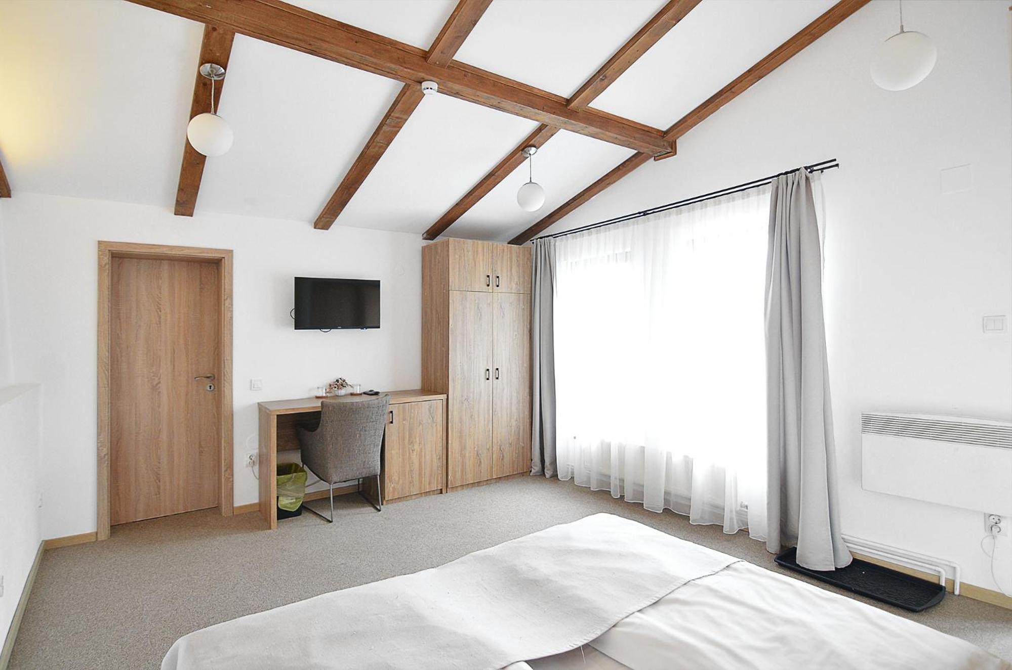 Two-Bedroom Chalet - Photo 2