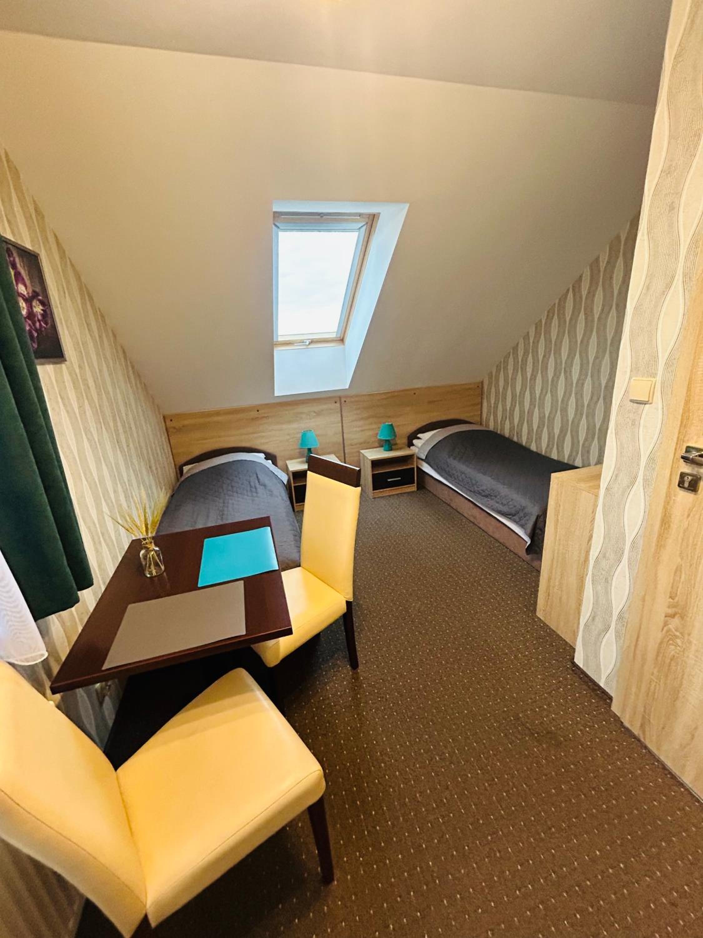 Deluxe Double Room with Shower photo 1