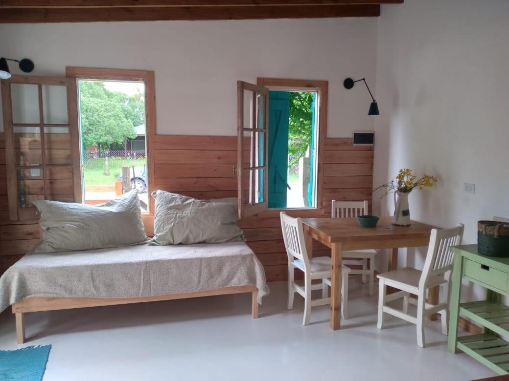 One-Bedroom House photo 1