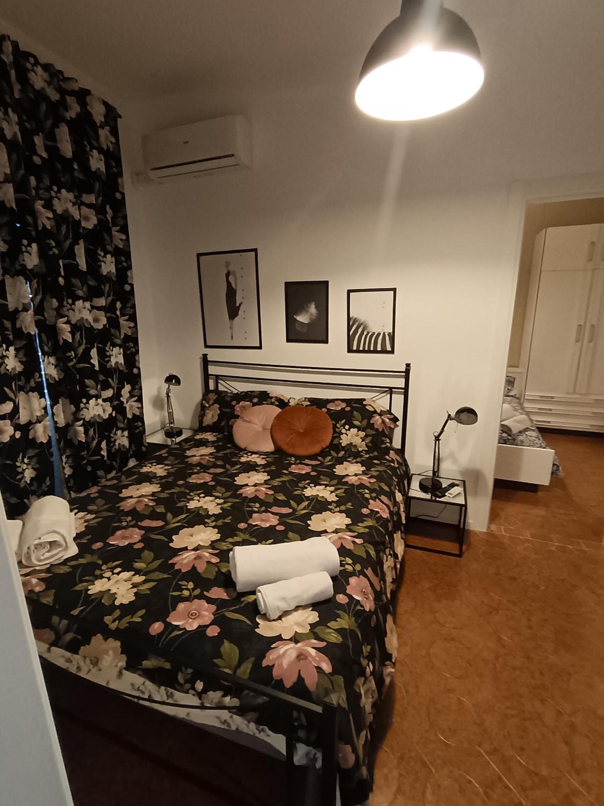 Deluxe Double or Twin Room photo 3