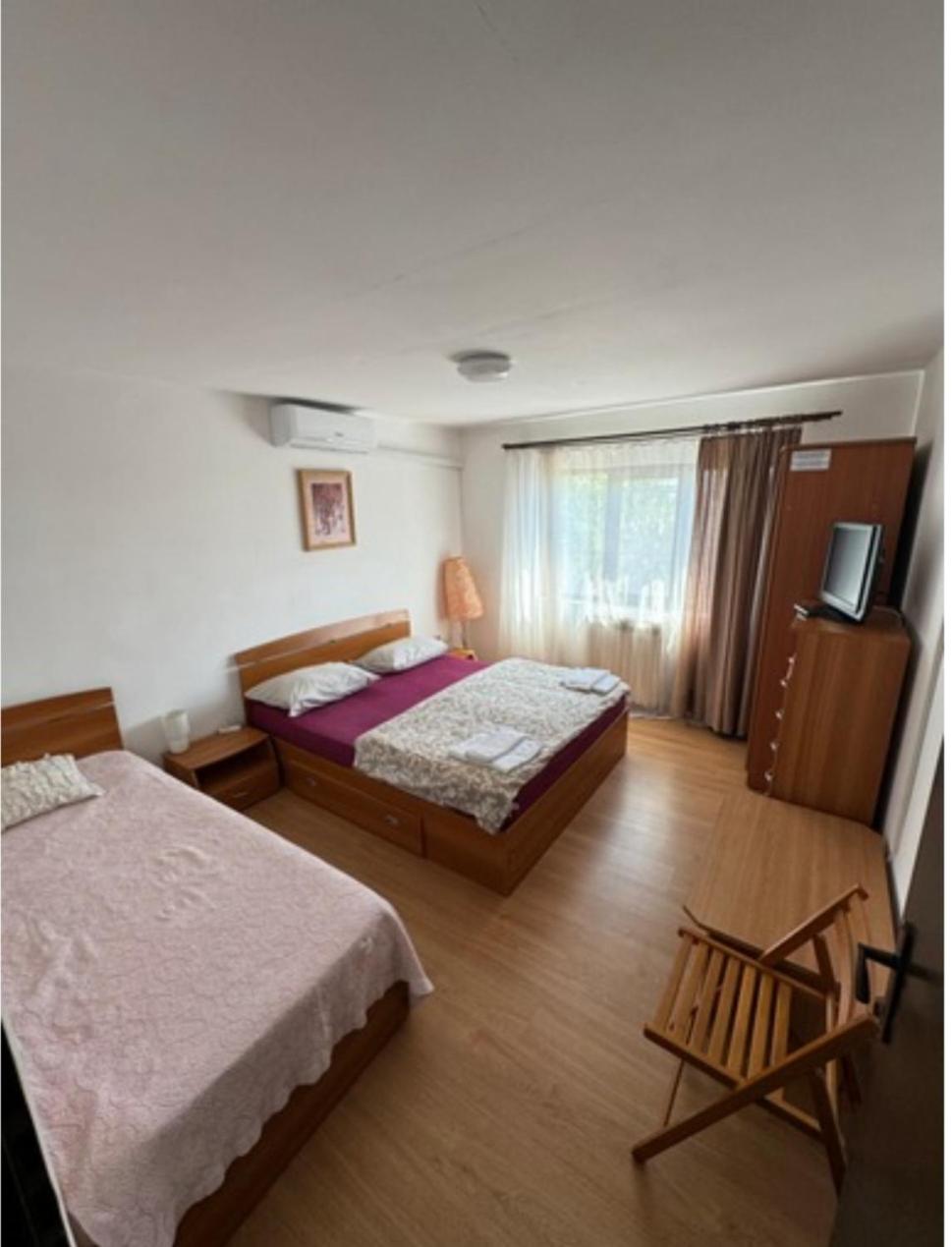Triple Room - Photo 12