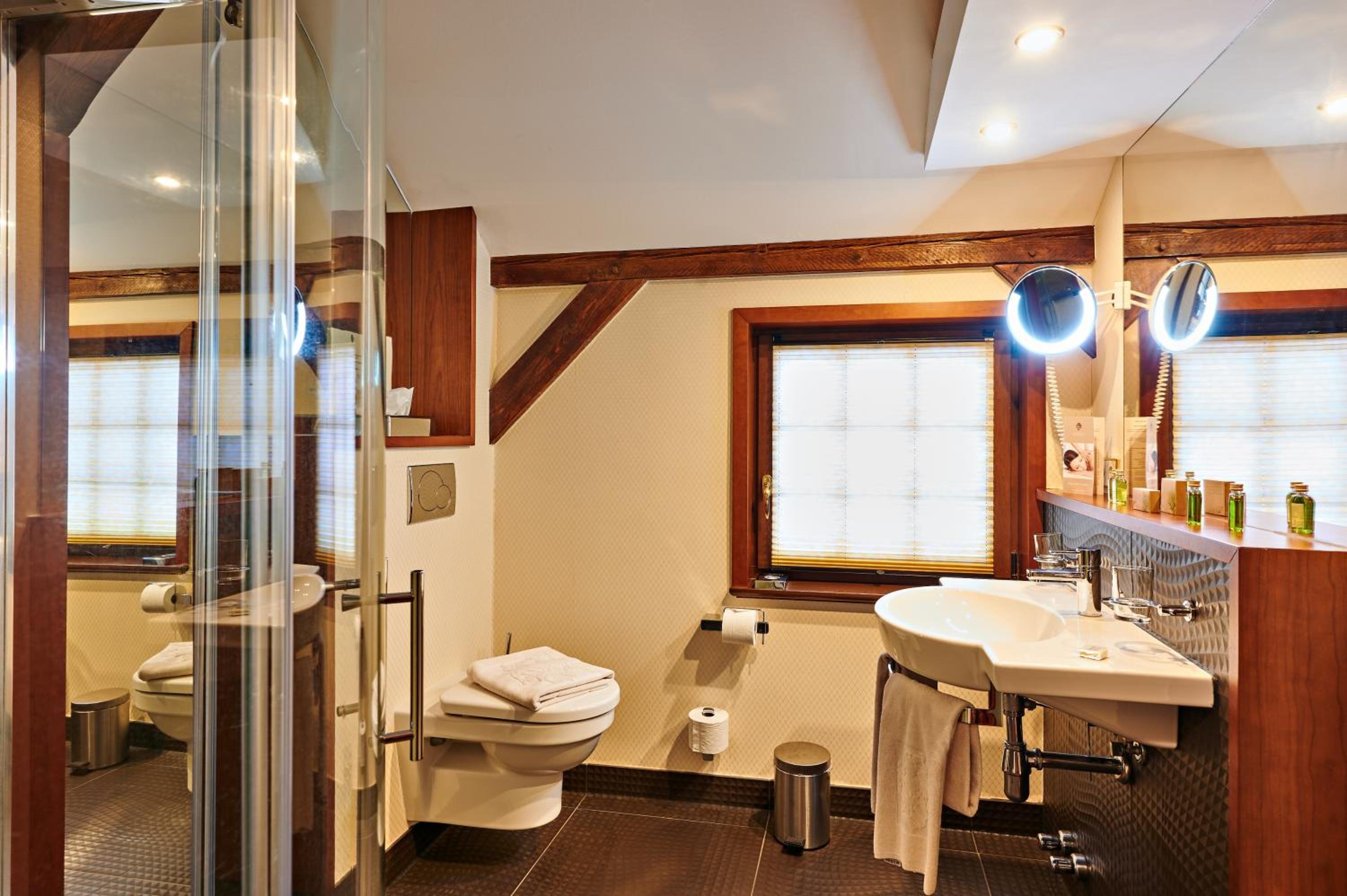 Standard Double Room - Photo 4