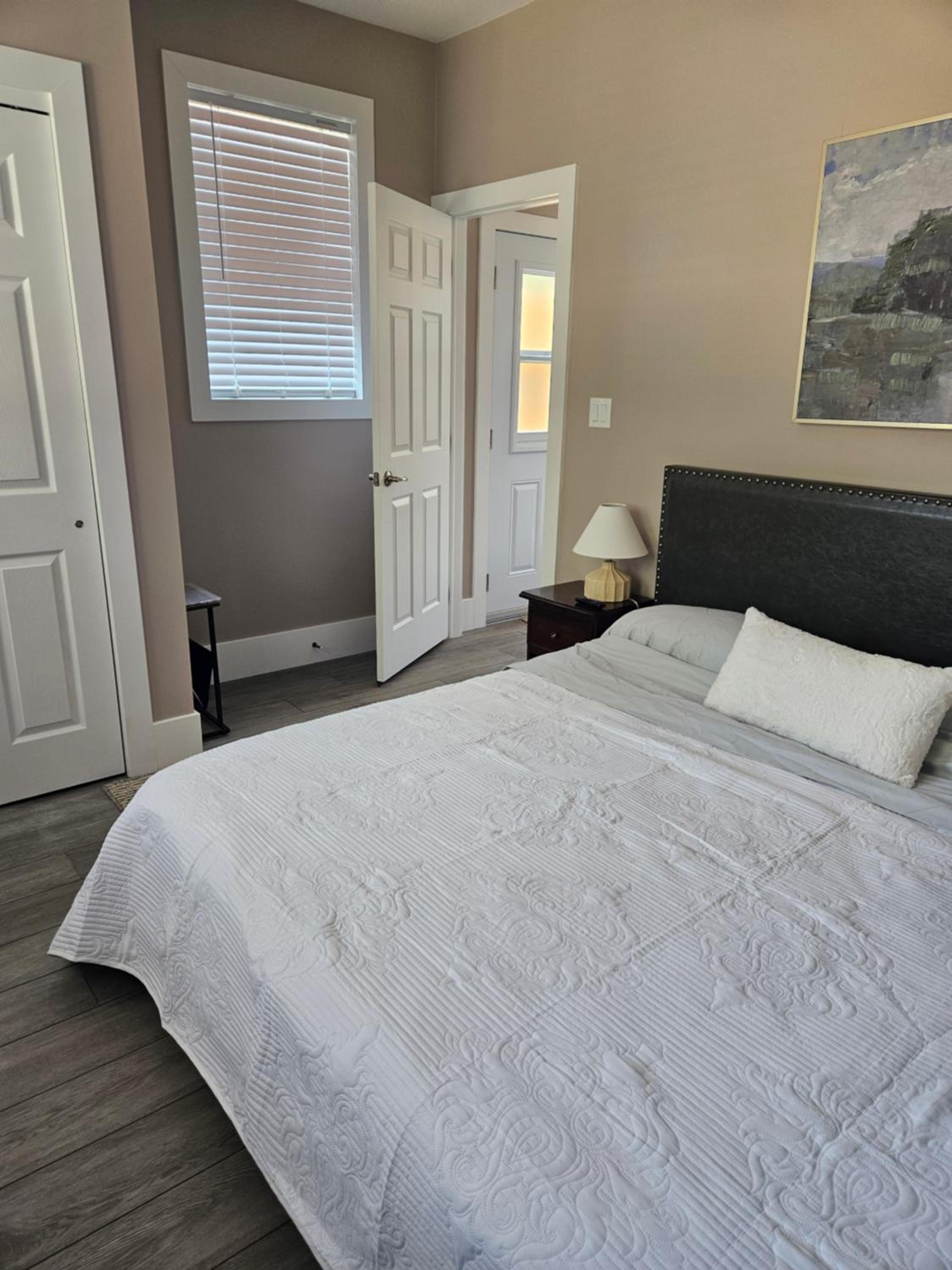 Deluxe King Room photo 1