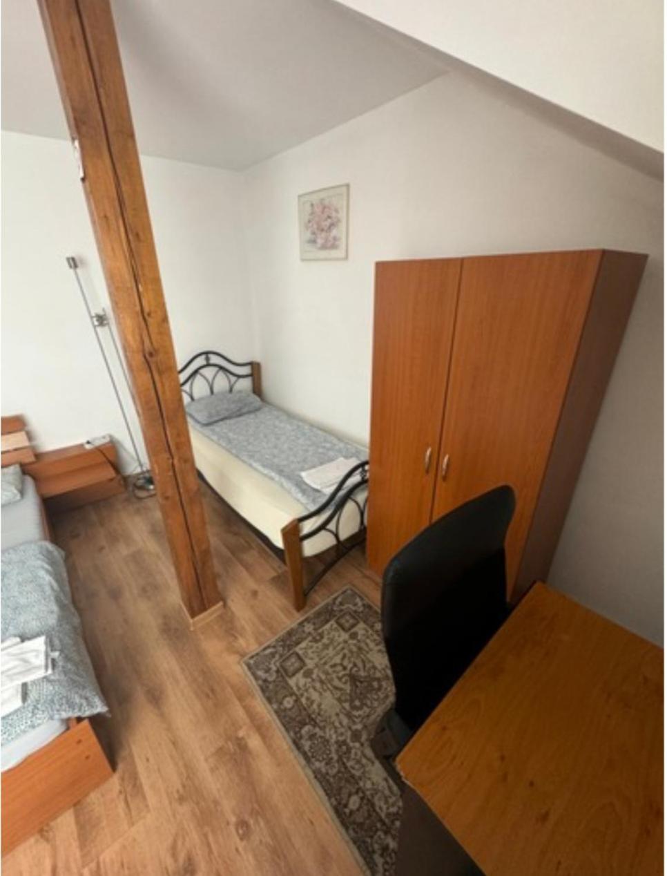 Triple Room - Photo 18