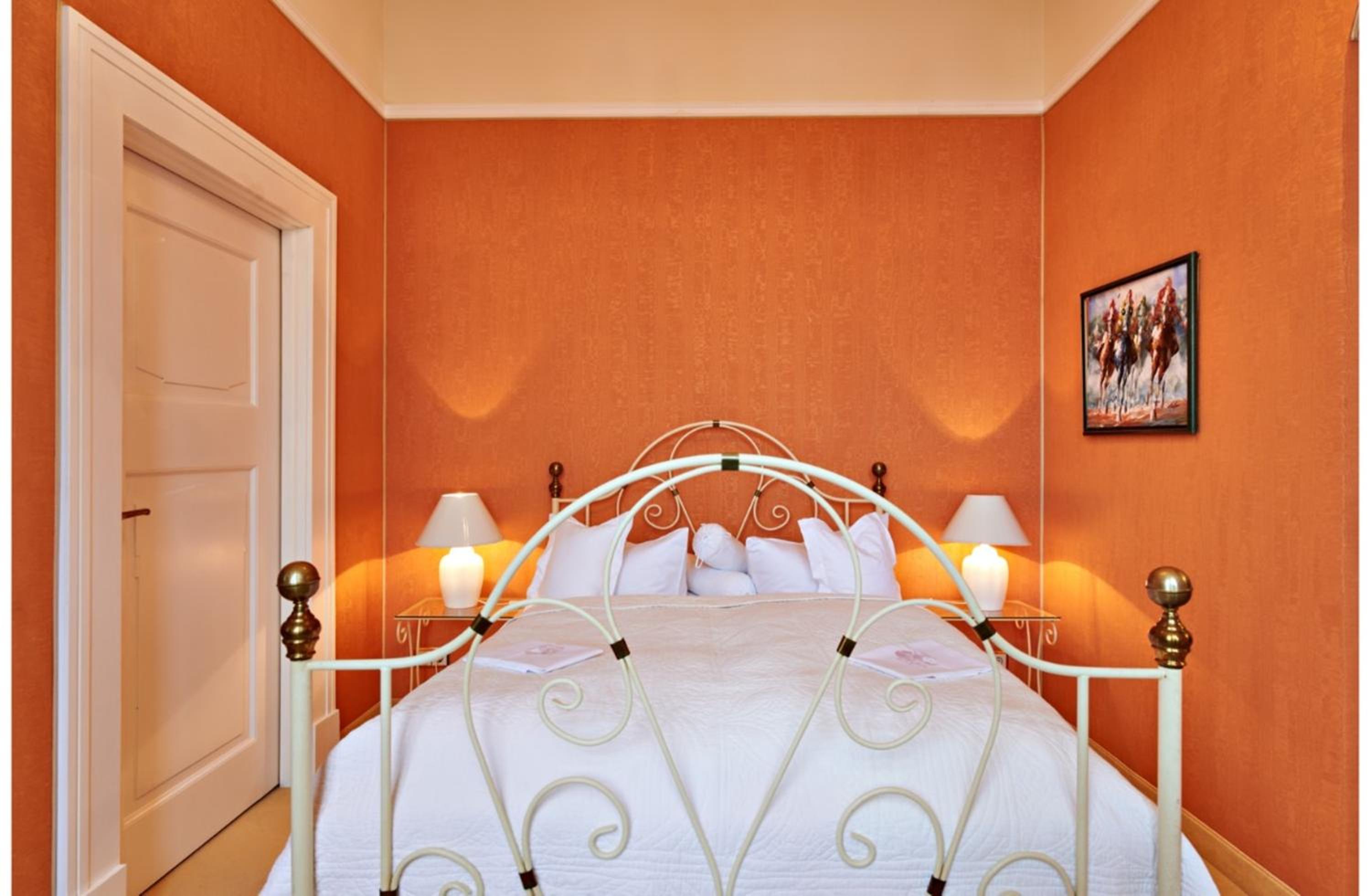 Suite with Balcony - Photo 1