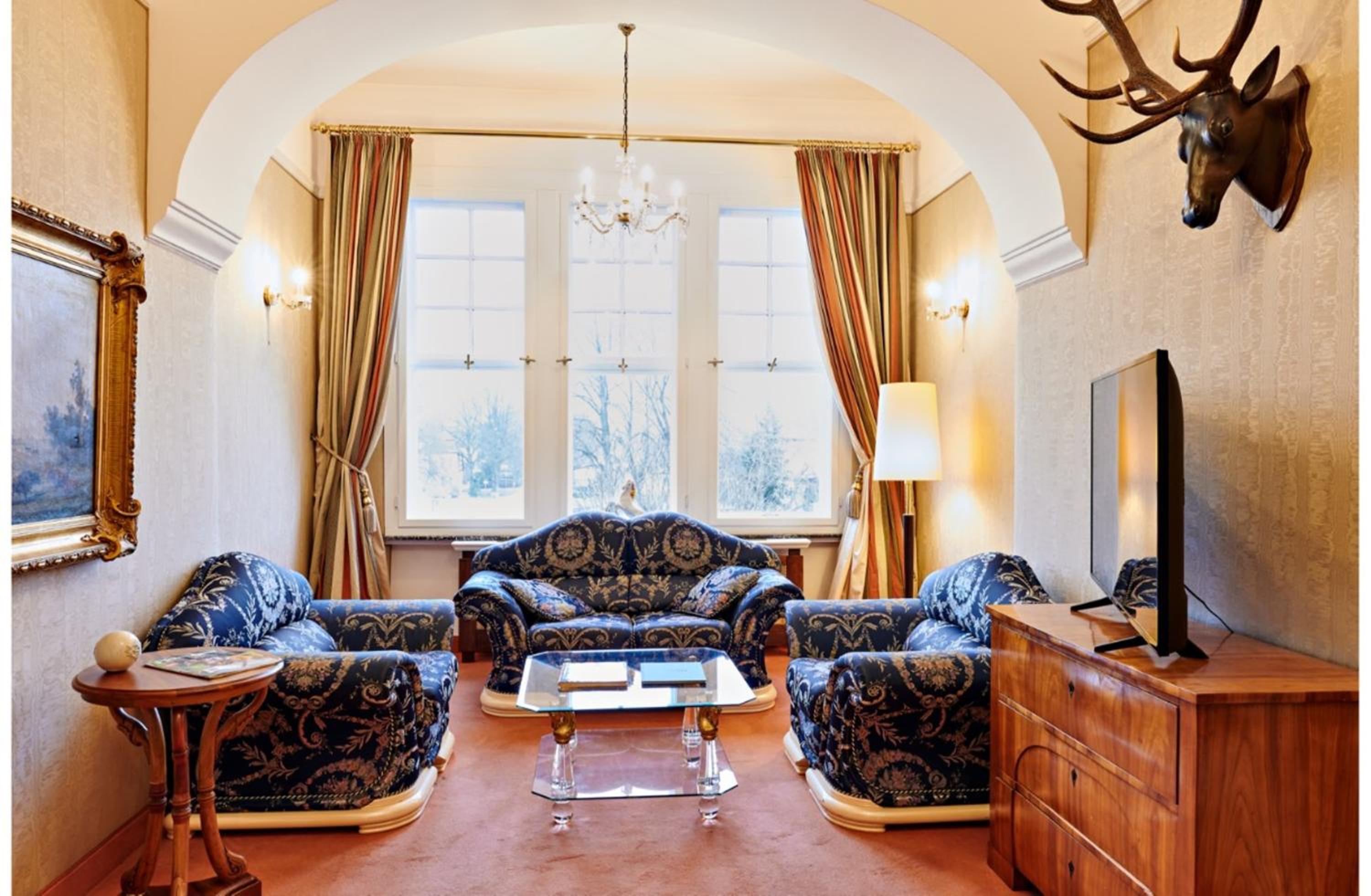 Suite with Balcony - Photo 4