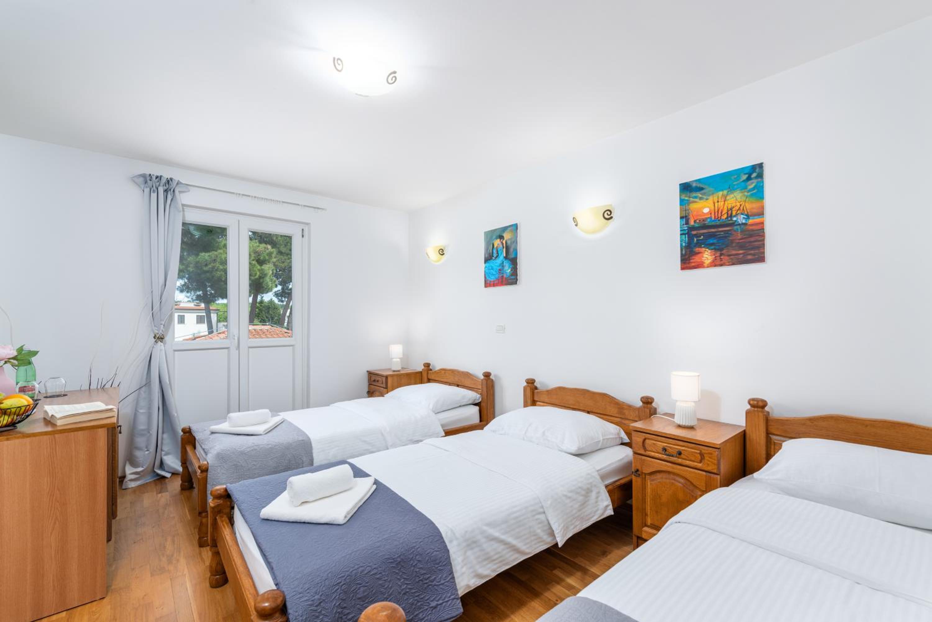 Triple Room with Terrace photo 1