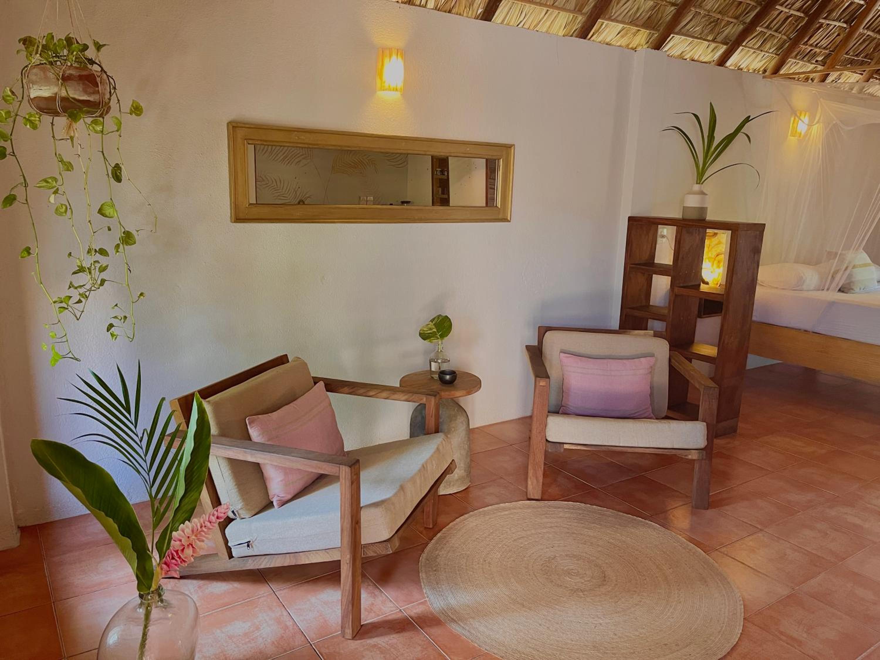Deluxe Bungalow - Photo 5