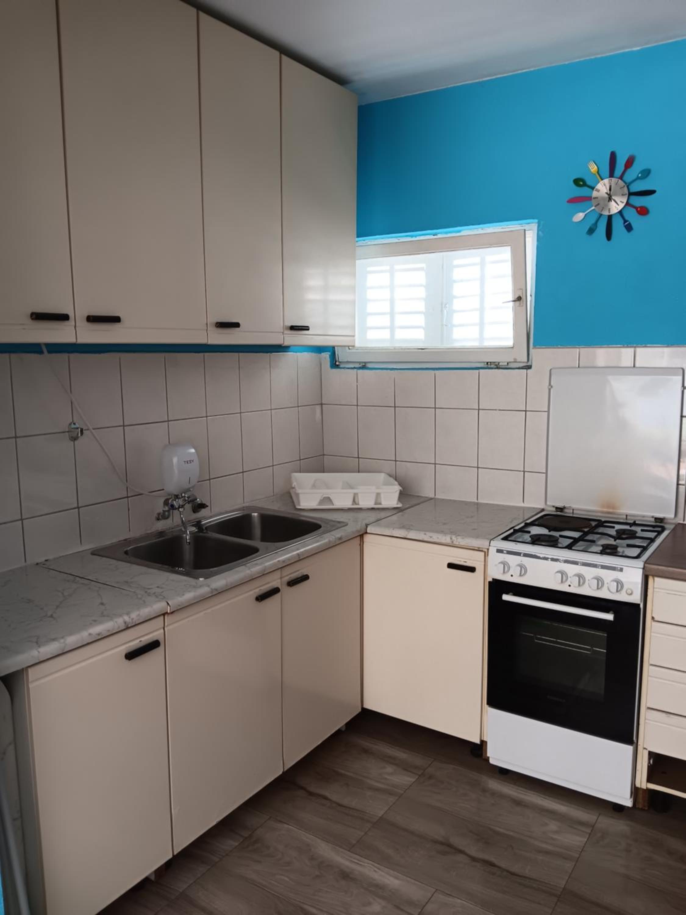 Apartment with Terrace - Photo 27