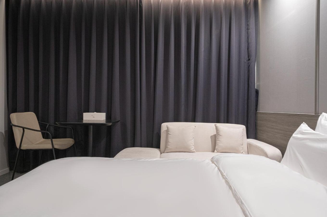 Deluxe Double Room - Photo 2
