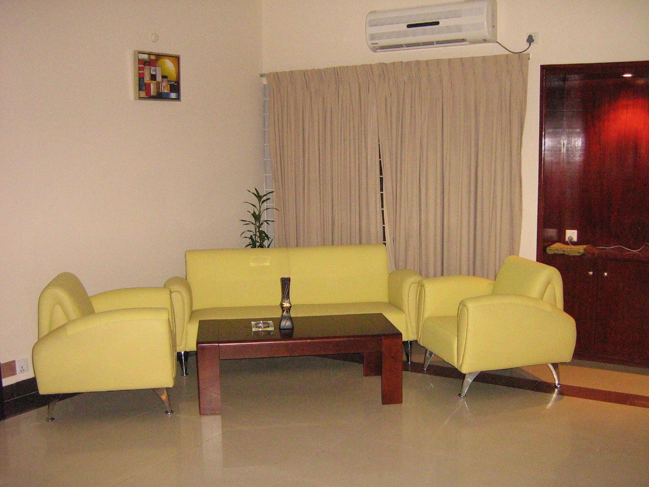 Superior King Suite photo 2