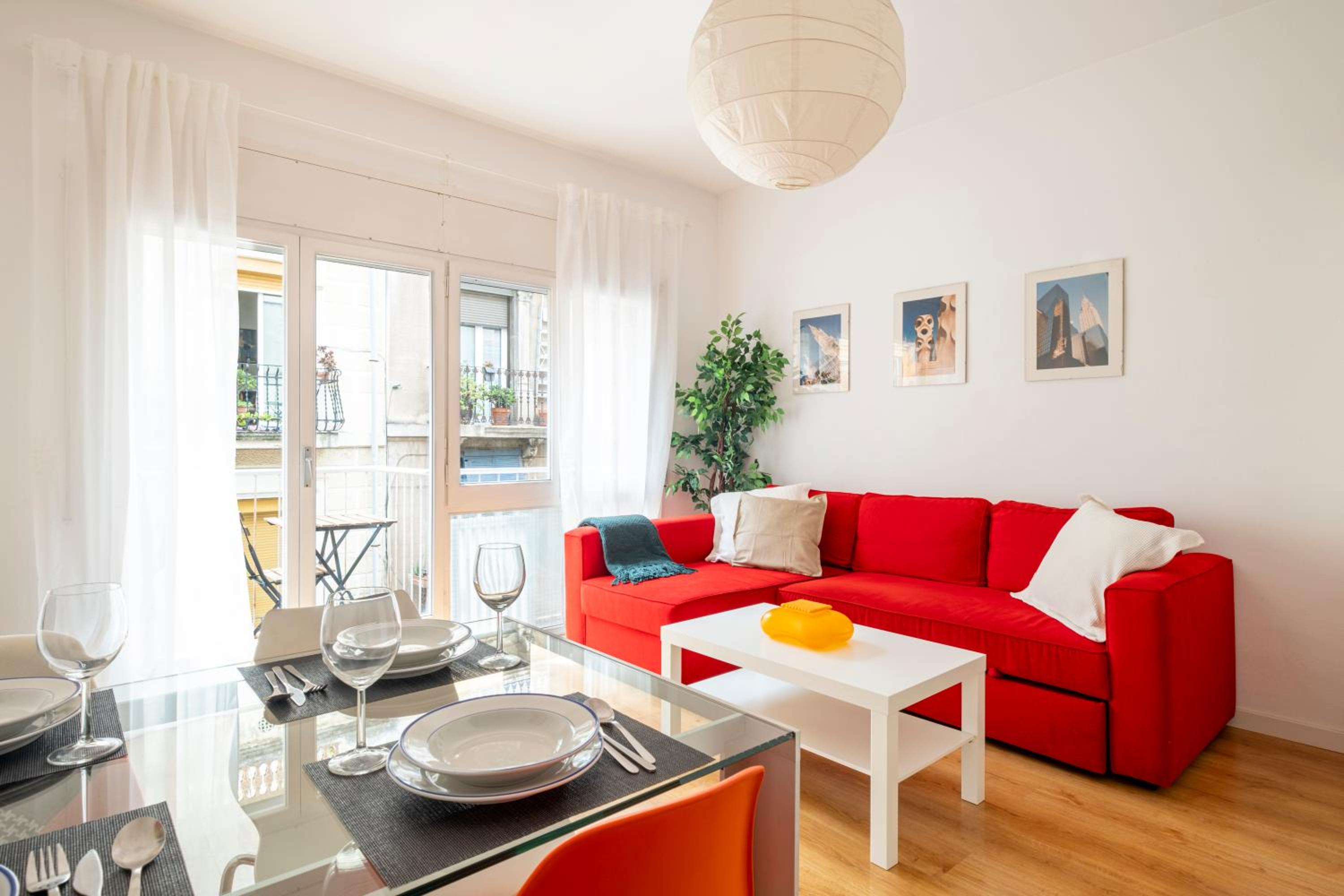One-Bedroom Apartment