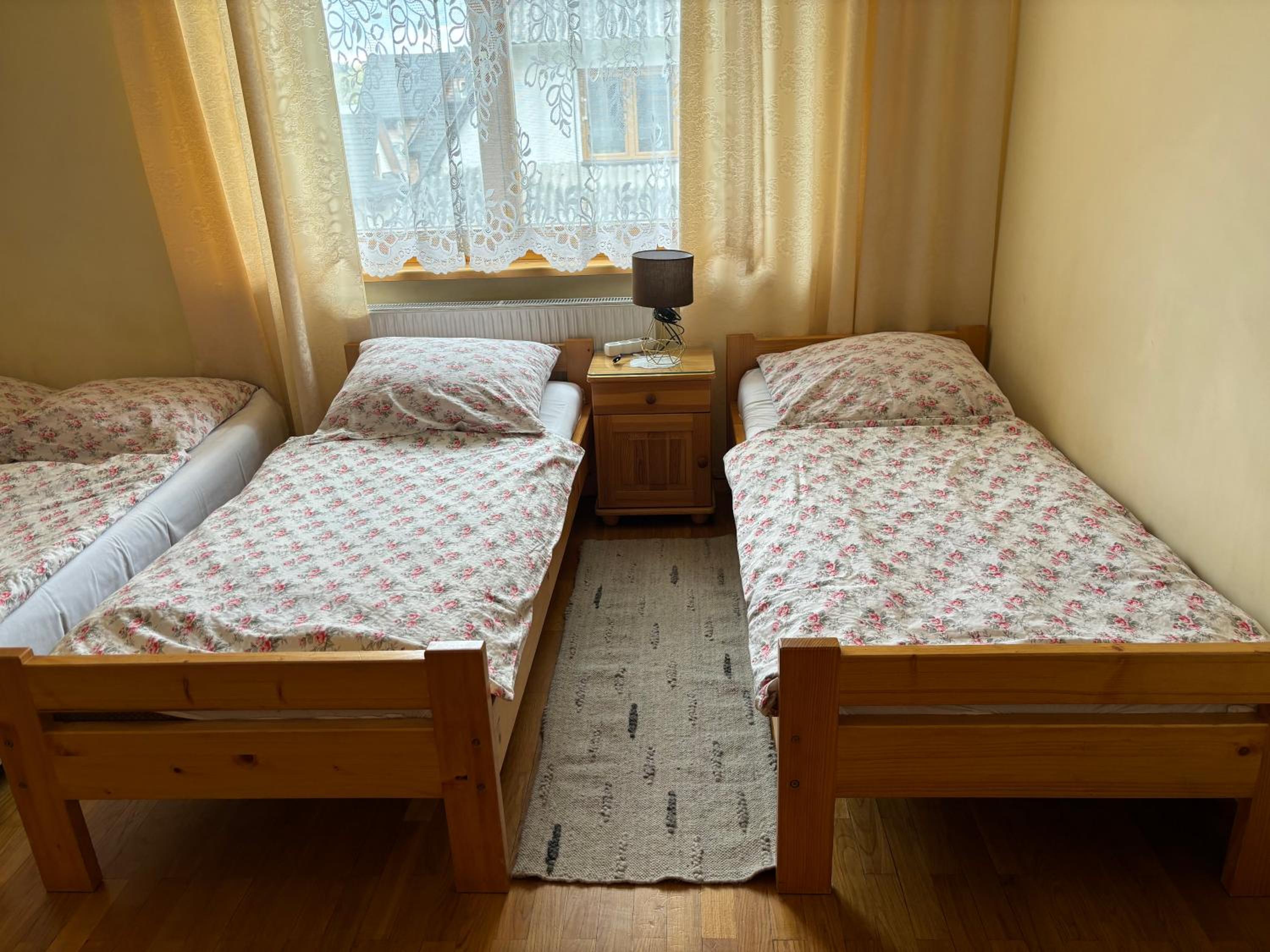 Quadruple Room with Private Bathroom