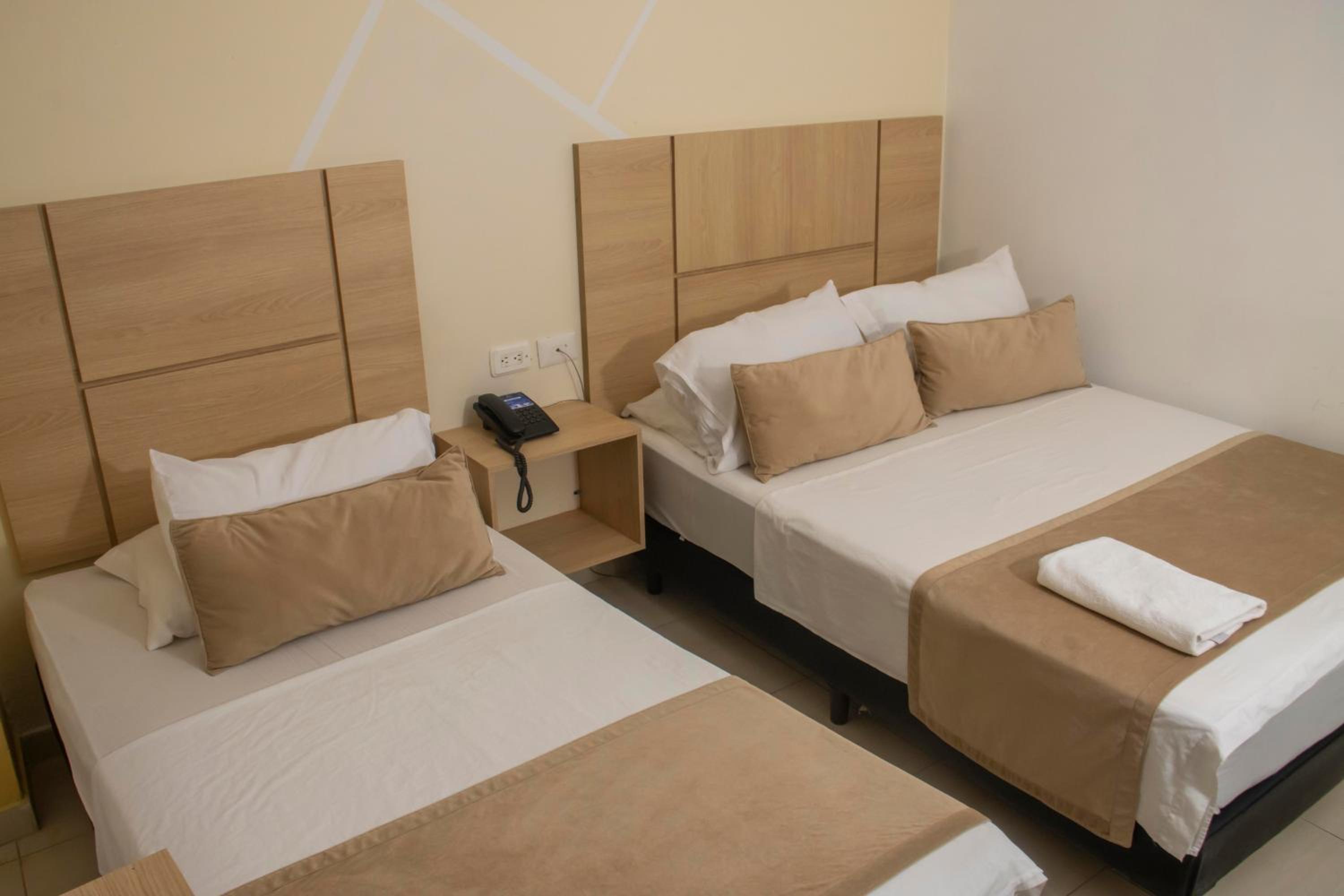 Double or Twin Room photo 2