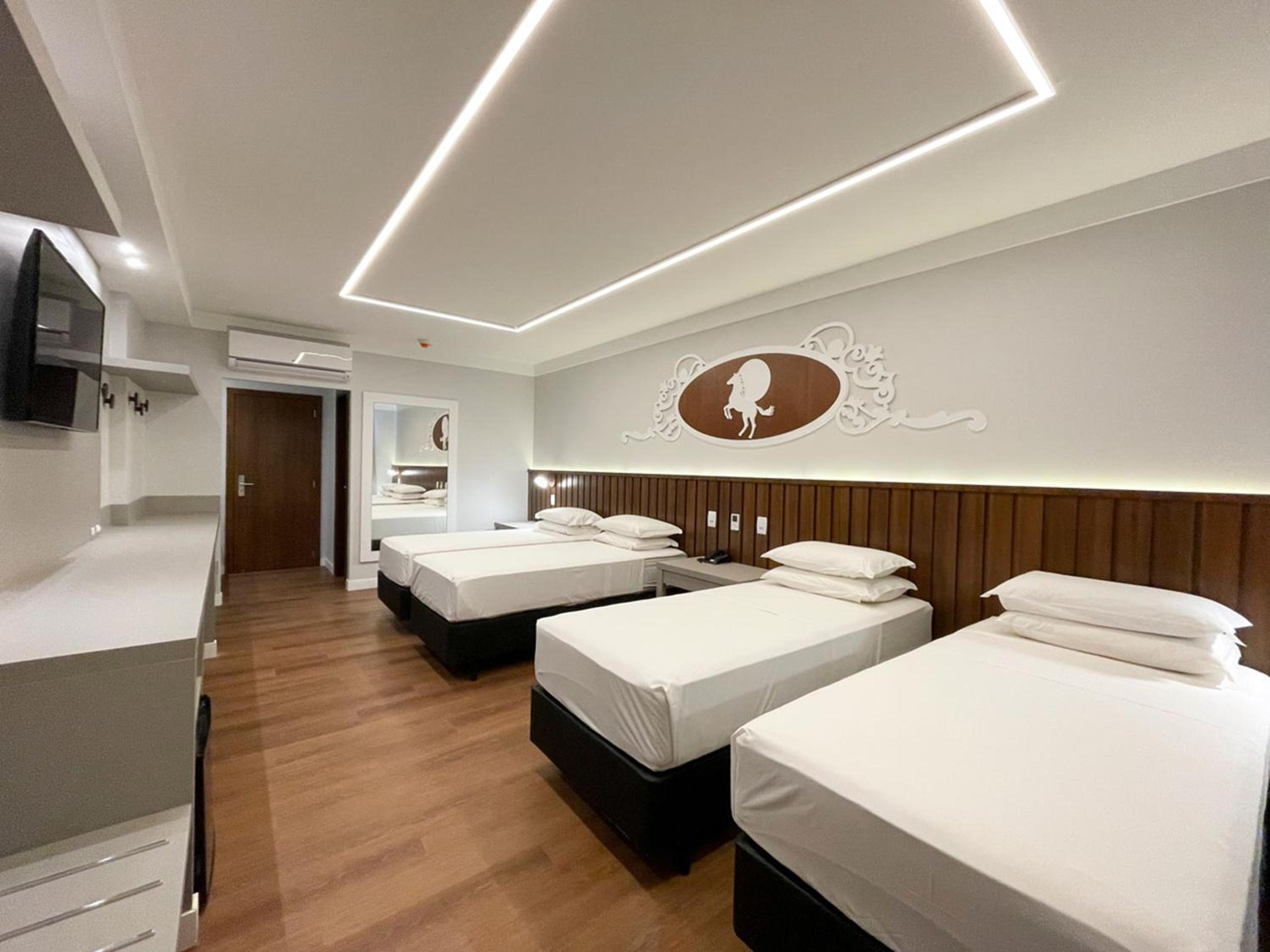 Junior Suite with Pool View