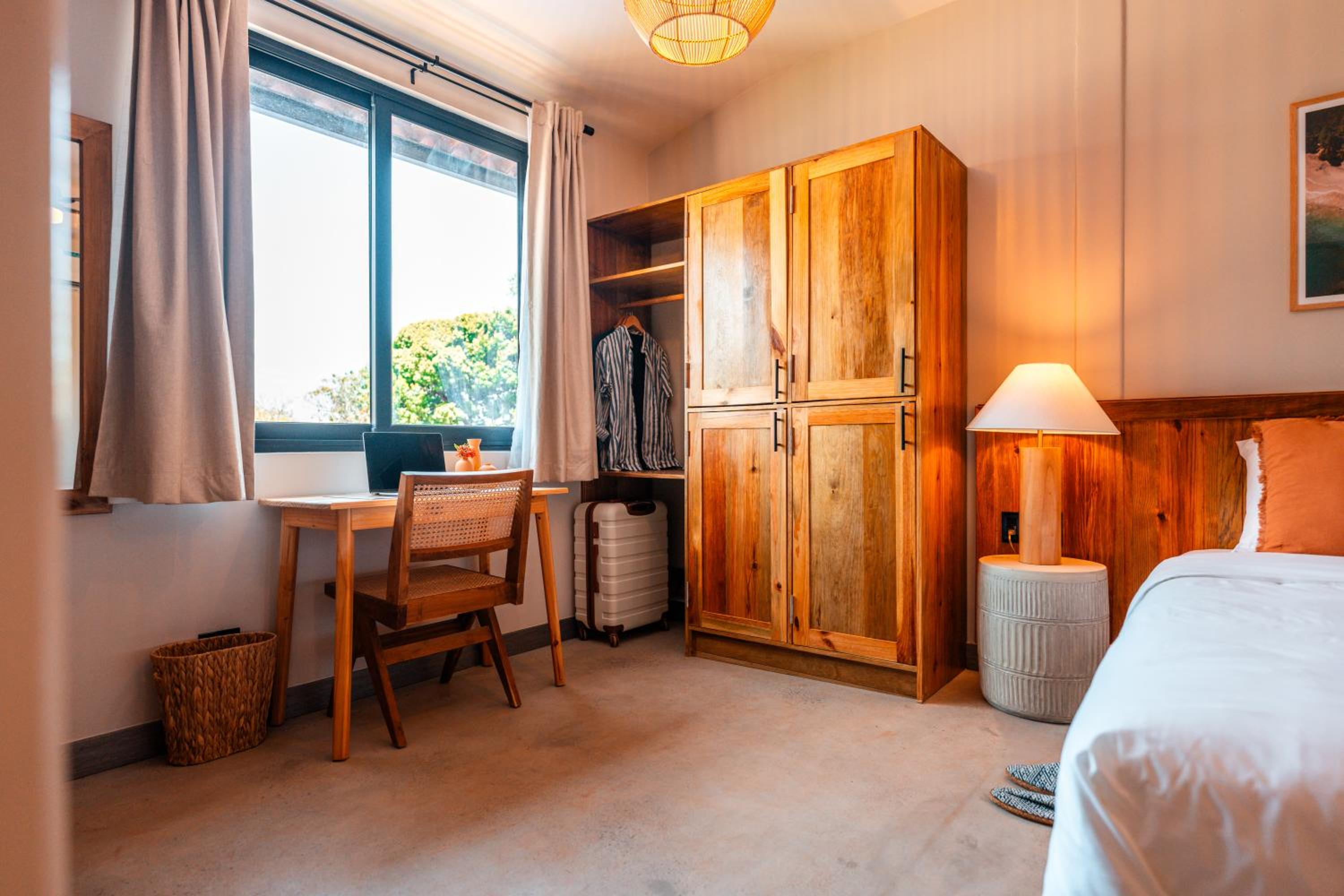 Standard Twin Room with Garden View photo 2