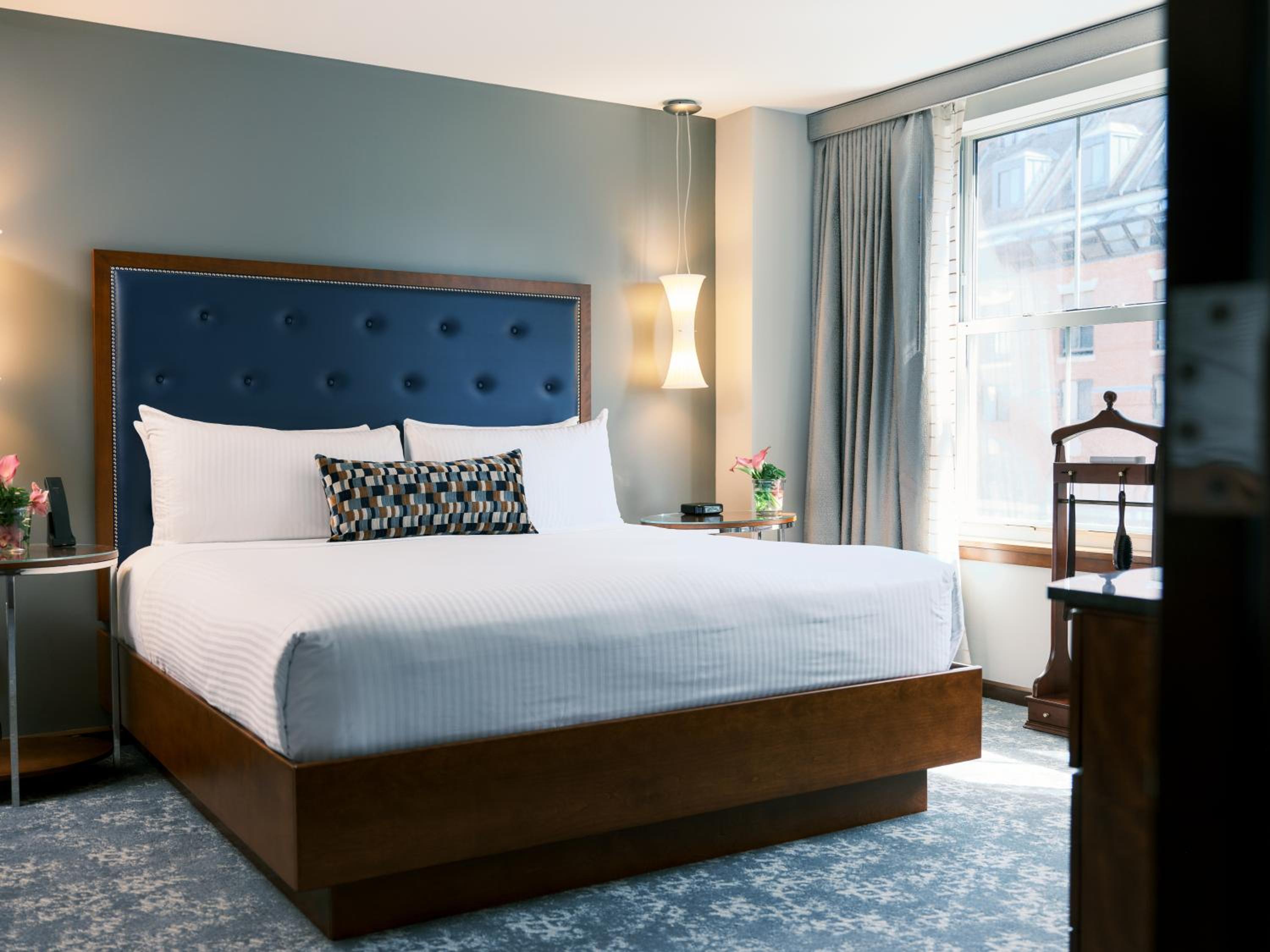 Premier King Room with Water View