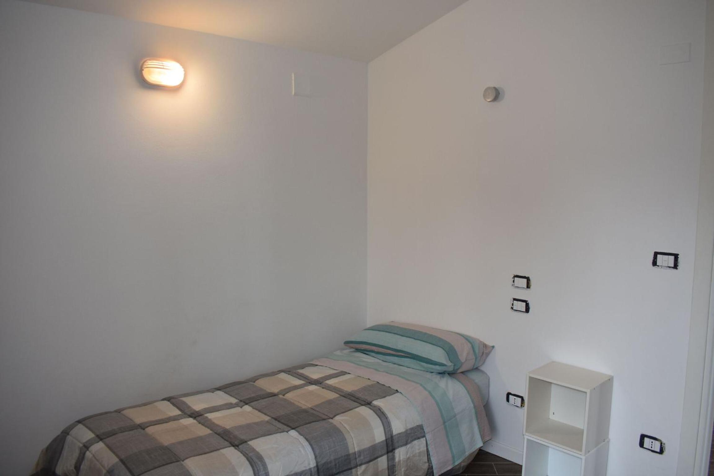 Apartment 2 photo 3