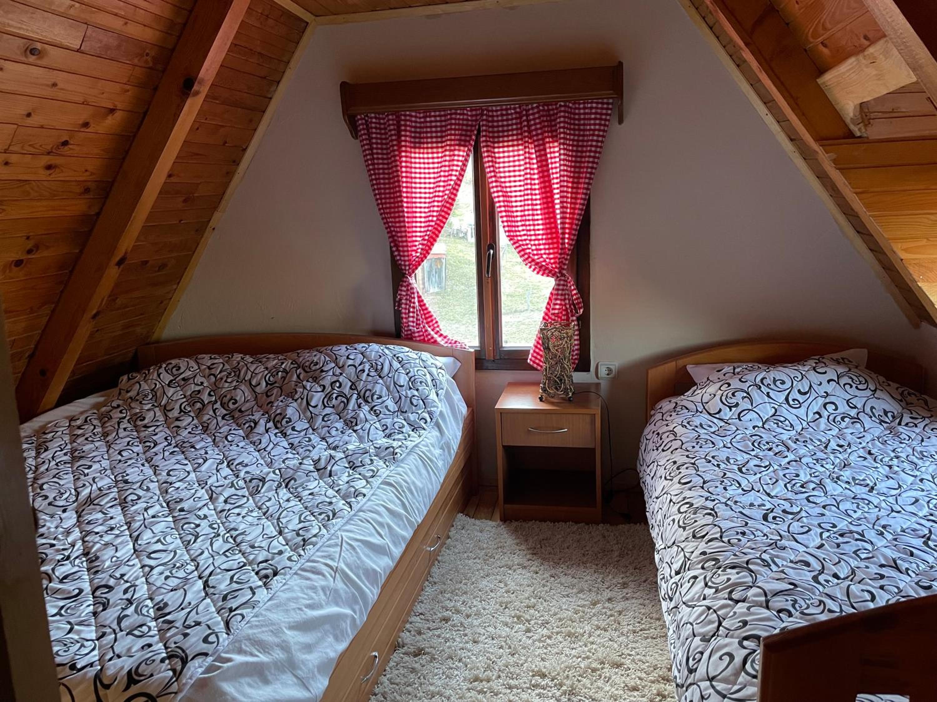 Two-Bedroom House photo 3