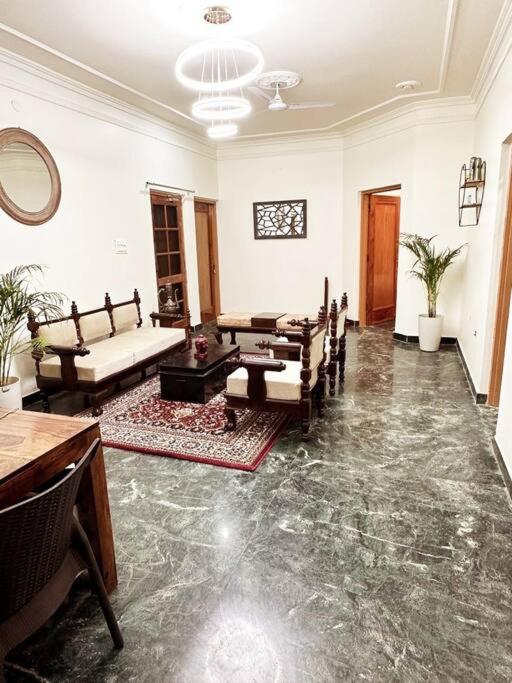 Three-Bedroom Villa photo 1