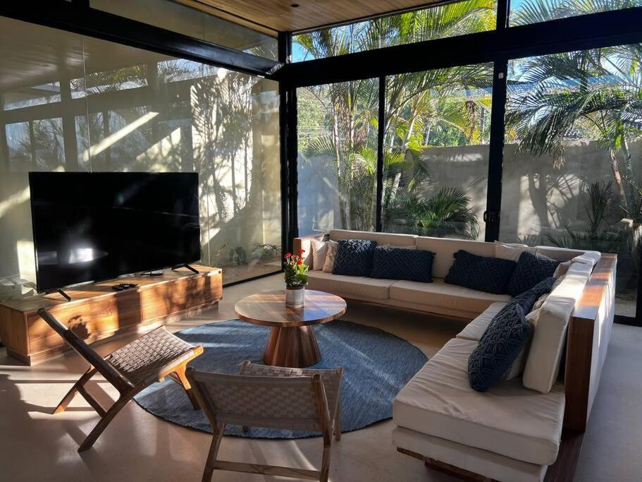 Villa photo 2