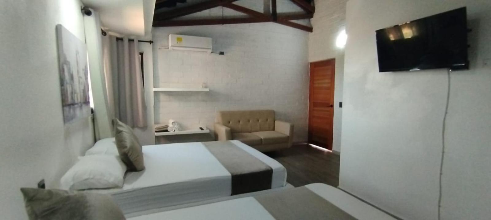 Double or Twin Room photo 1
