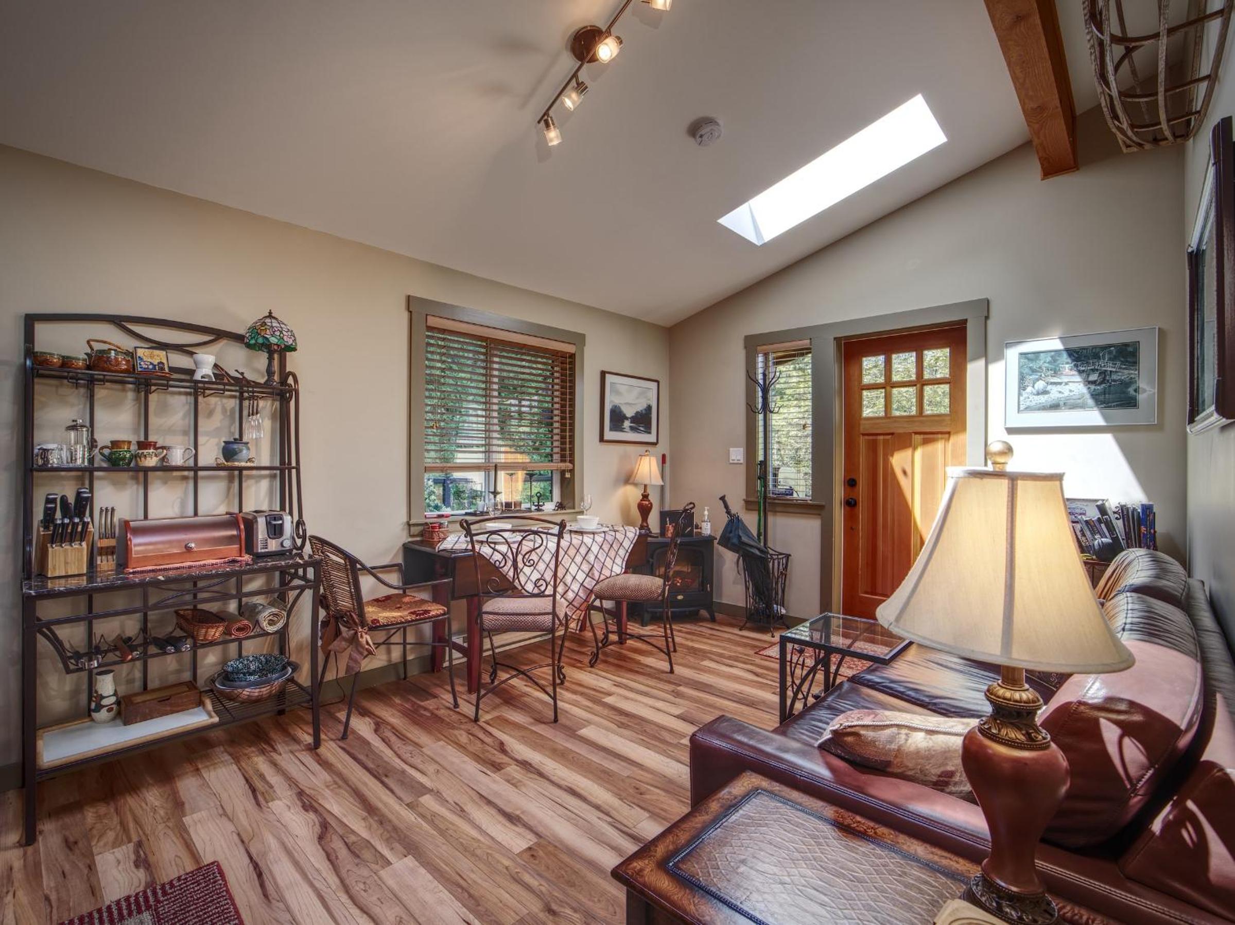One-Bedroom House