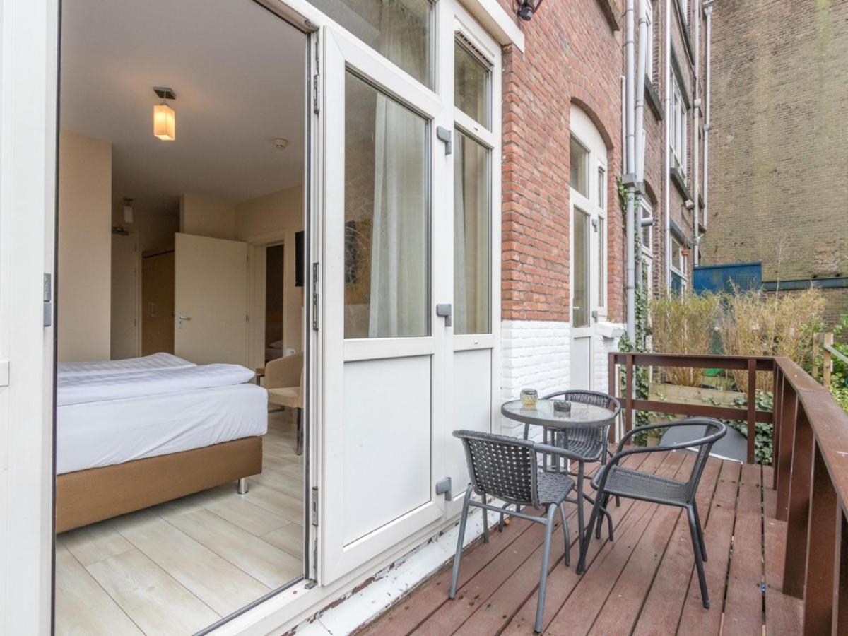Deluxe Double Room with Balcony - Photo 5