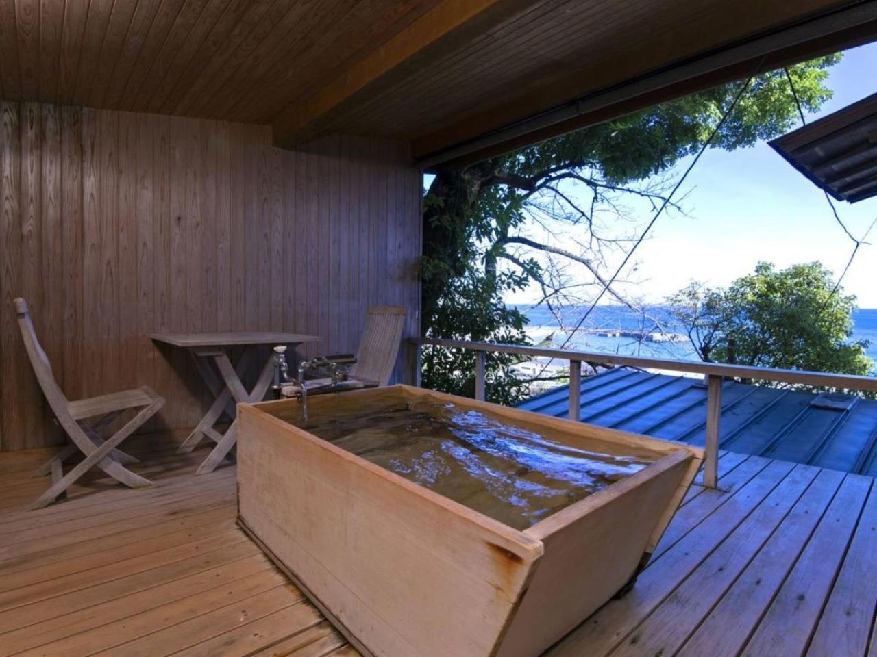 Japanese-Style Triple Room with Sea View with Open-Air Bath - Top Floor photo 2