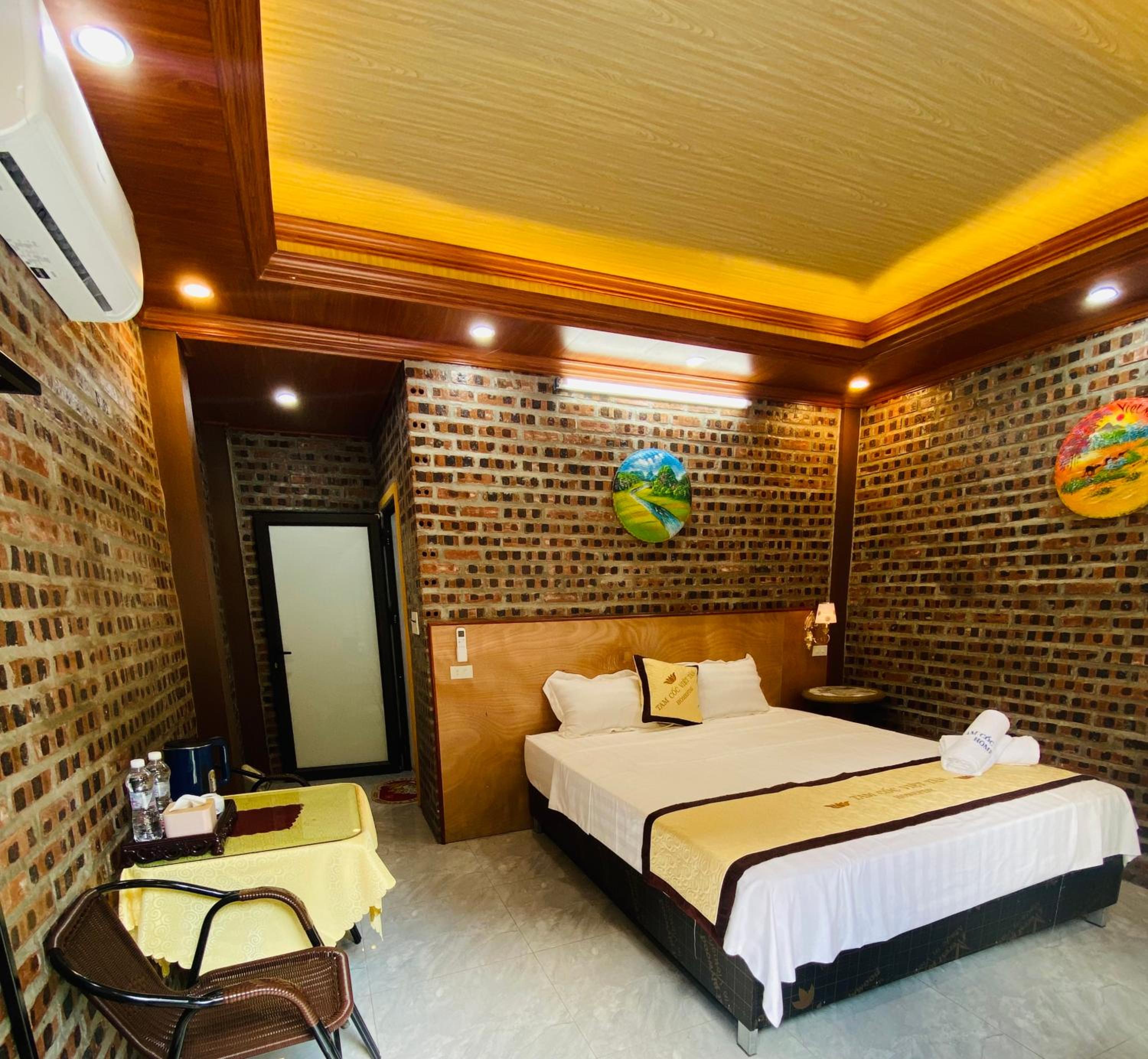 King Room with Mountain View photo 3