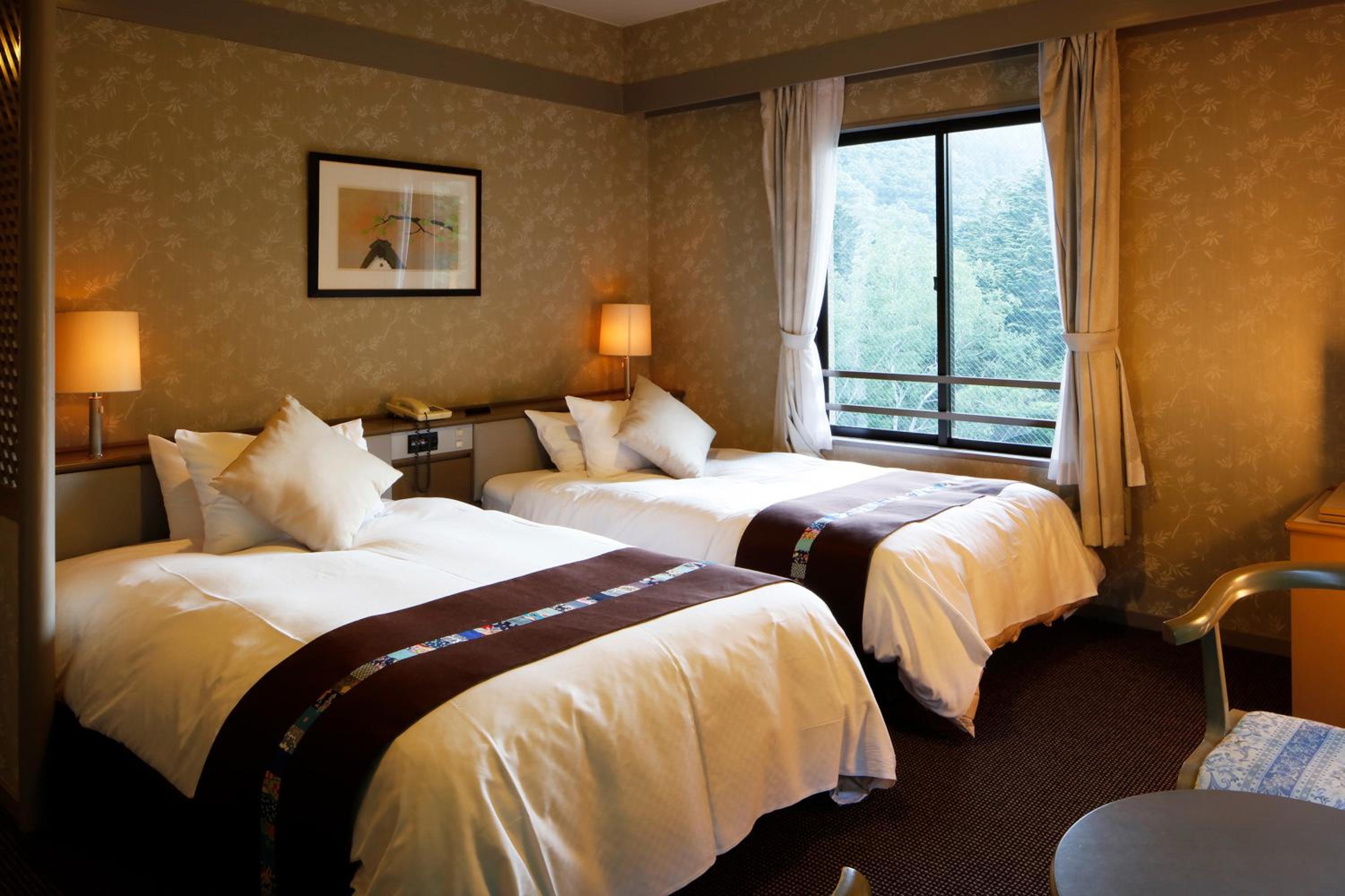 Standard Twin Room - Photo 2