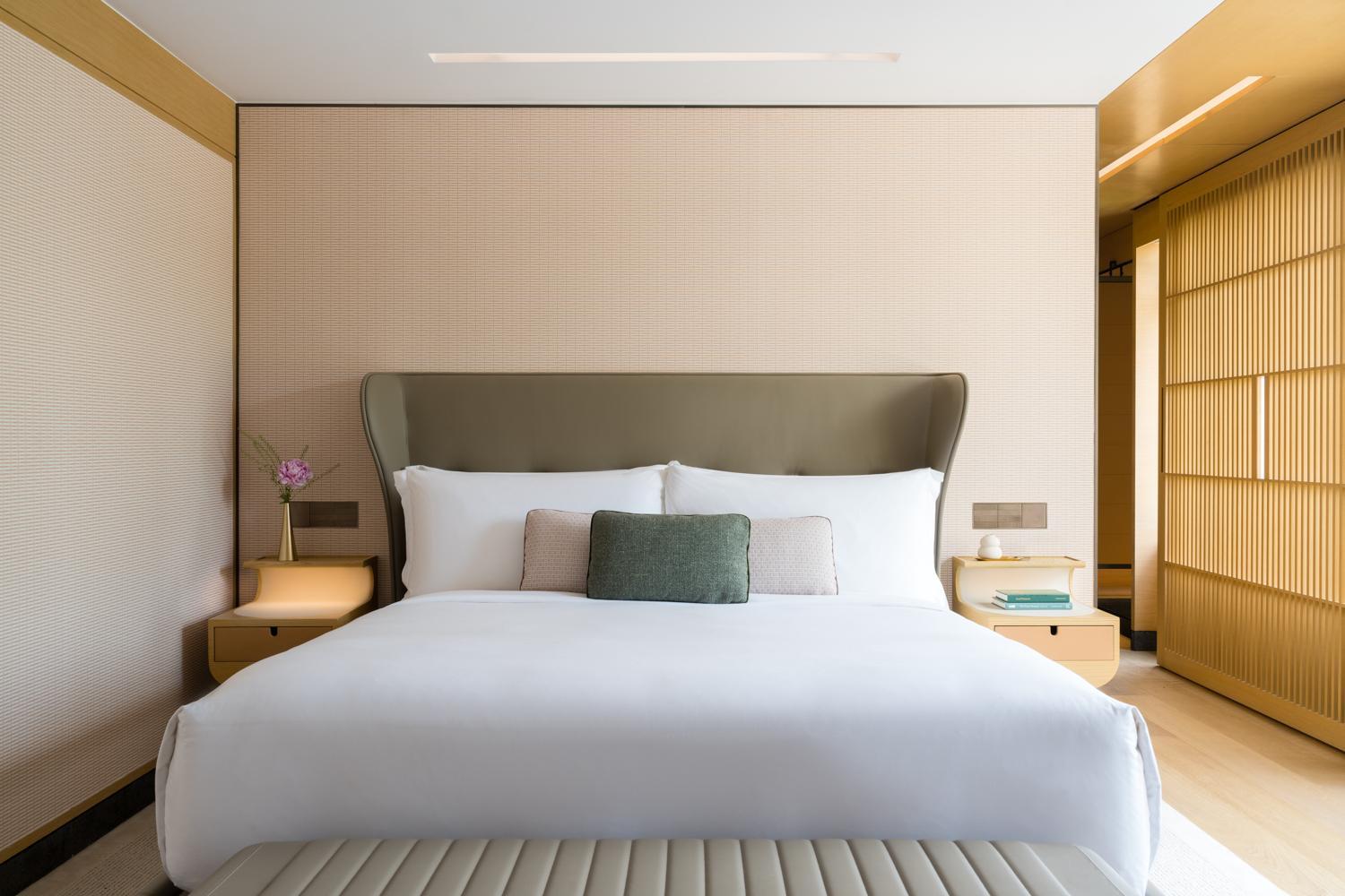 Premium King Room