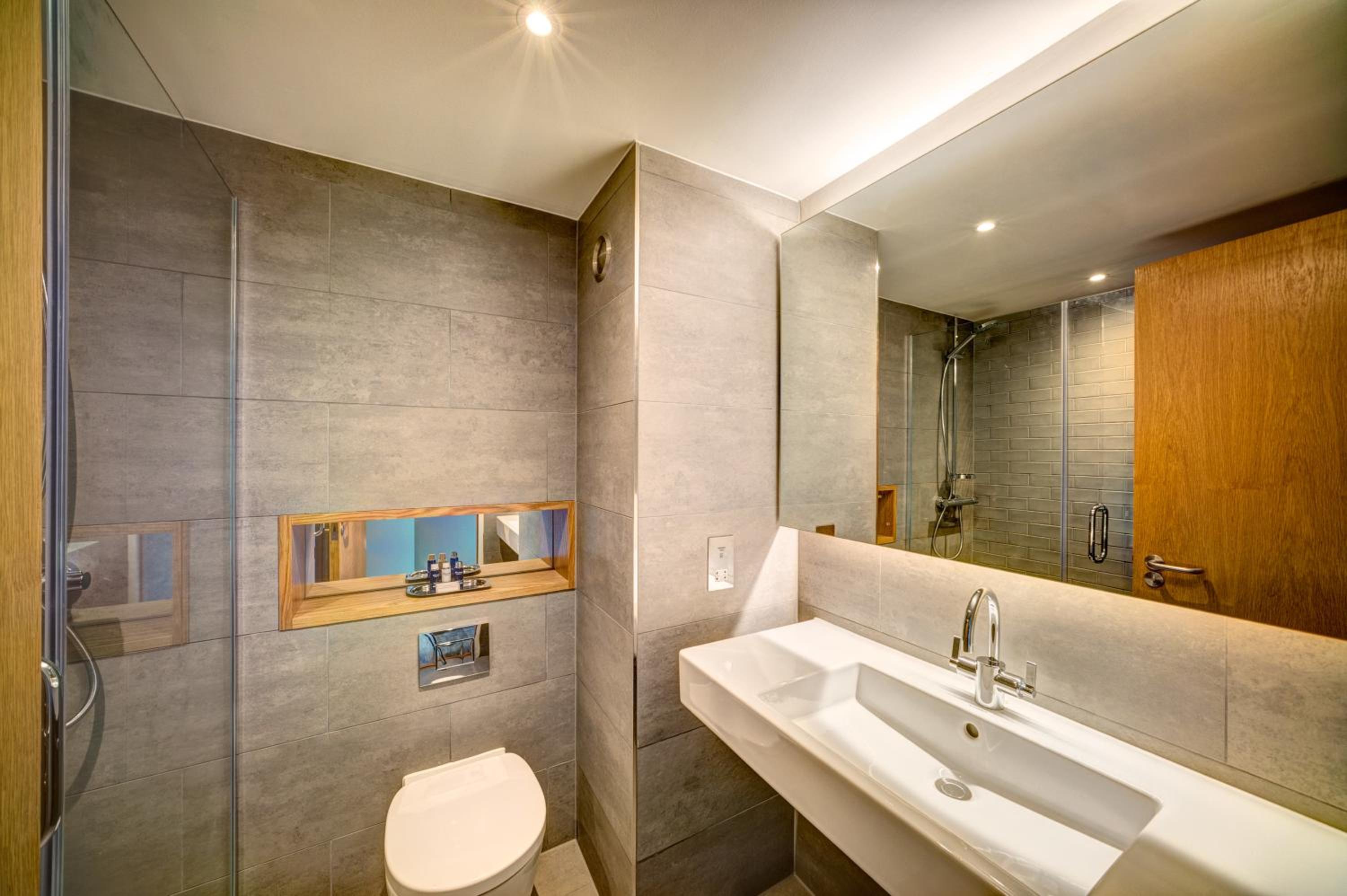 Standard Double Room - Photo 4