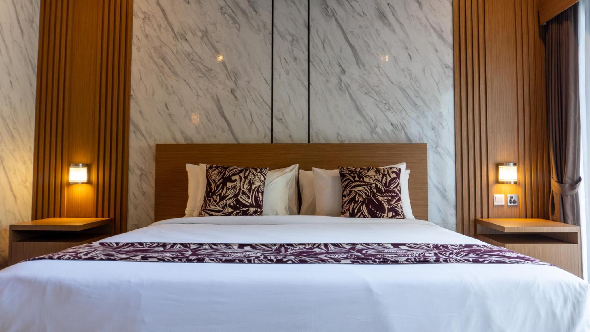 Deluxe Junior Suite - Photo 3