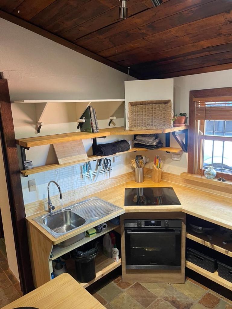 Studio Apartment photo 3