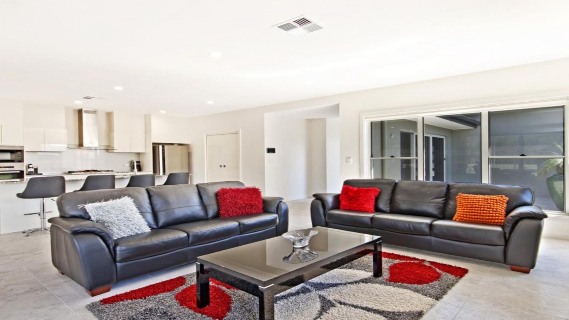 Four-Bedroom Holiday Home photo 1